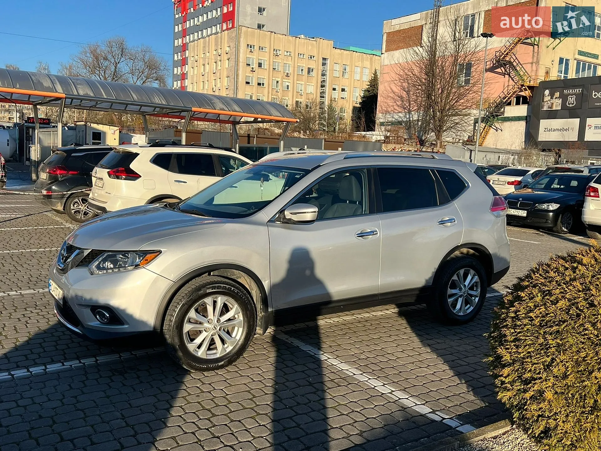 2016 Nissan Rogue - фото 1