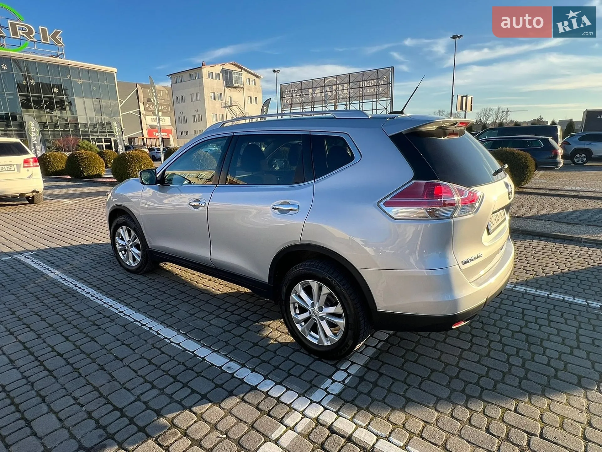 2016 Nissan Rogue - мініатюра 10