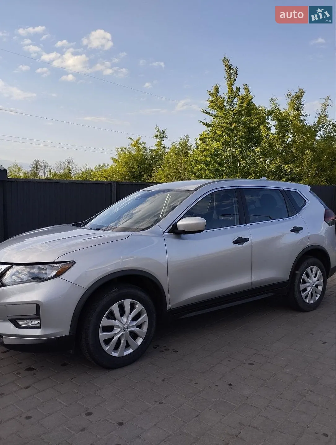 2020 Nissan Rogue - мініатюра 2
