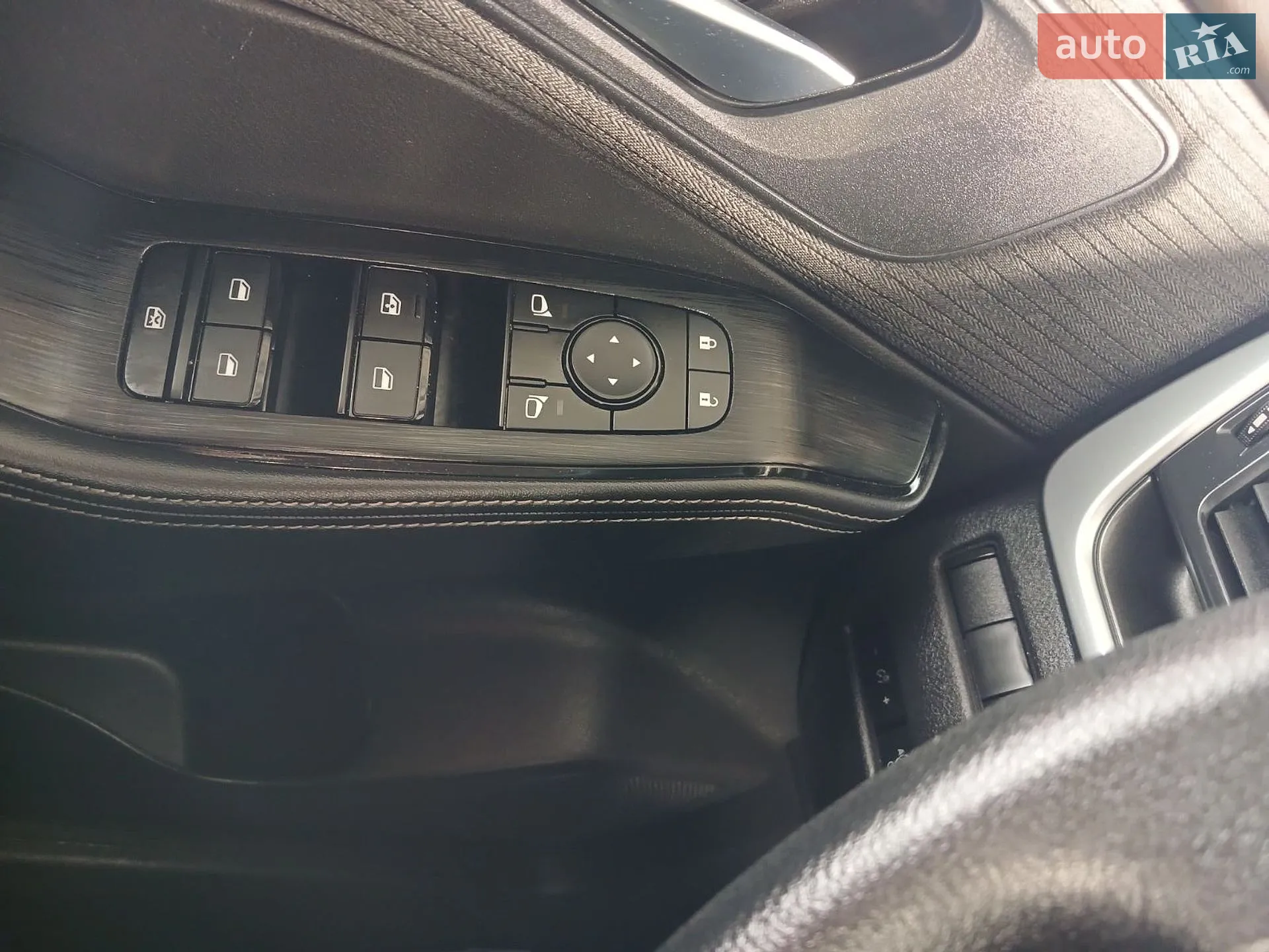 2023 Nissan Rogue - мініатюра 34