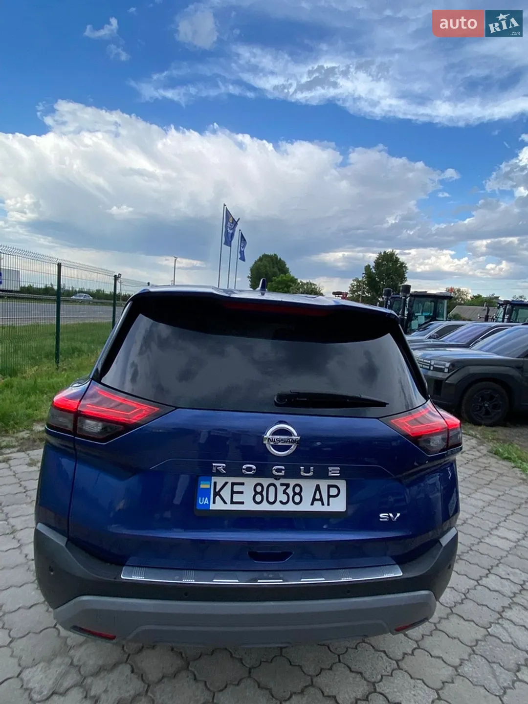 2020 Nissan Rogue - мініатюра 6