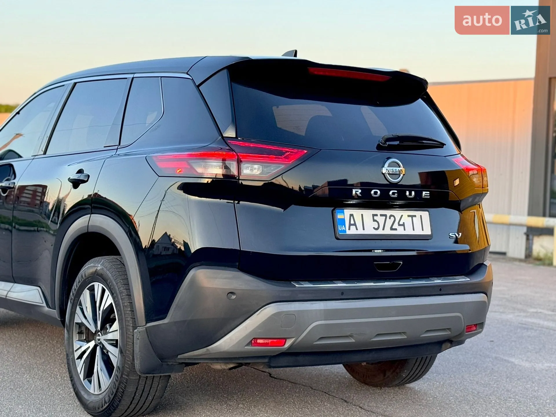 2021 Nissan Rogue - мініатюра 15