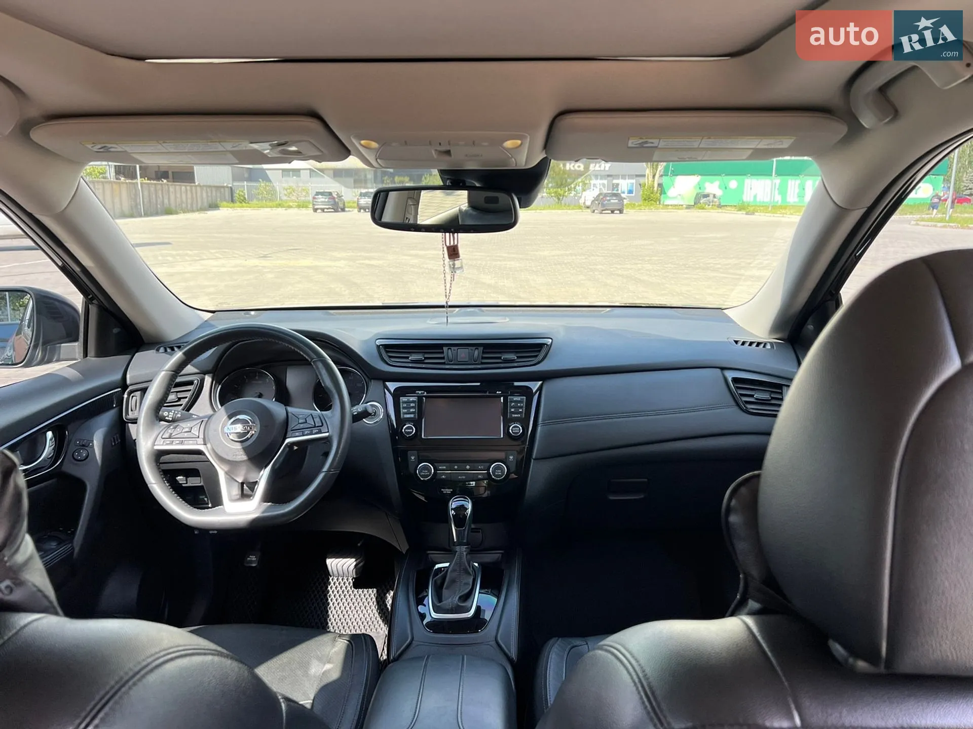 2017 Nissan Rogue - мініатюра 18