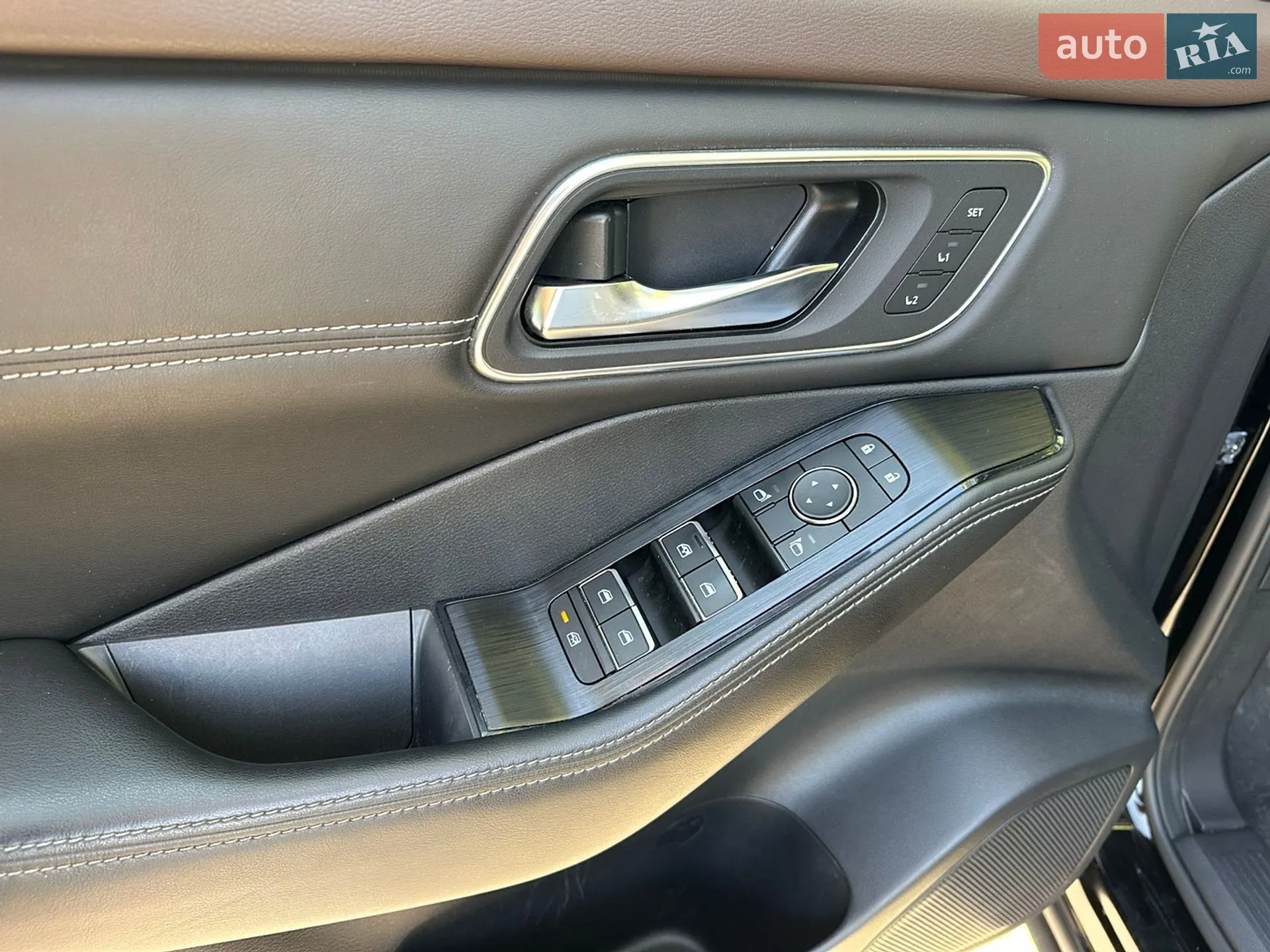 2021 Nissan Rogue - мініатюра 8