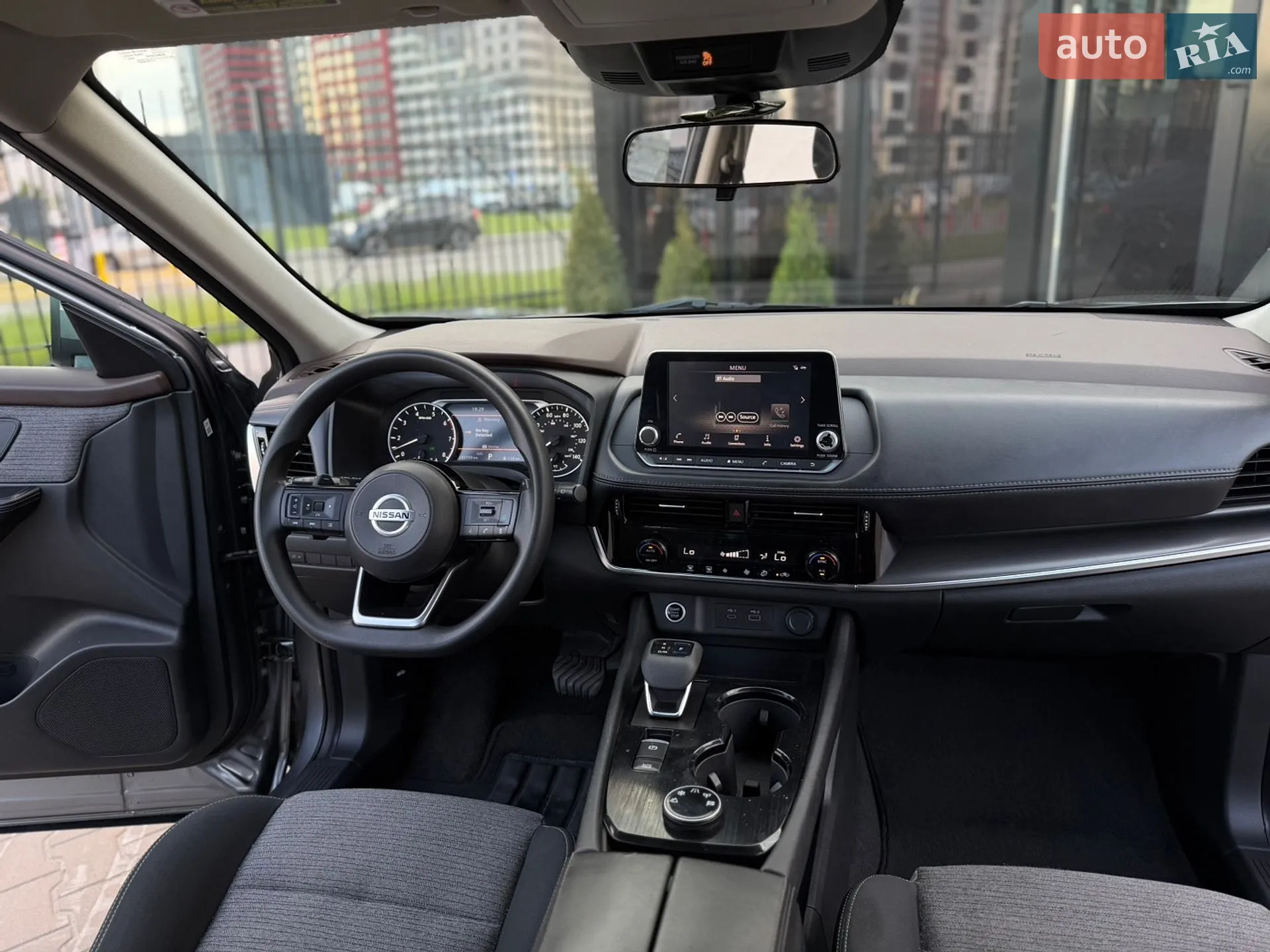2021 Nissan Rogue - мініатюра 12