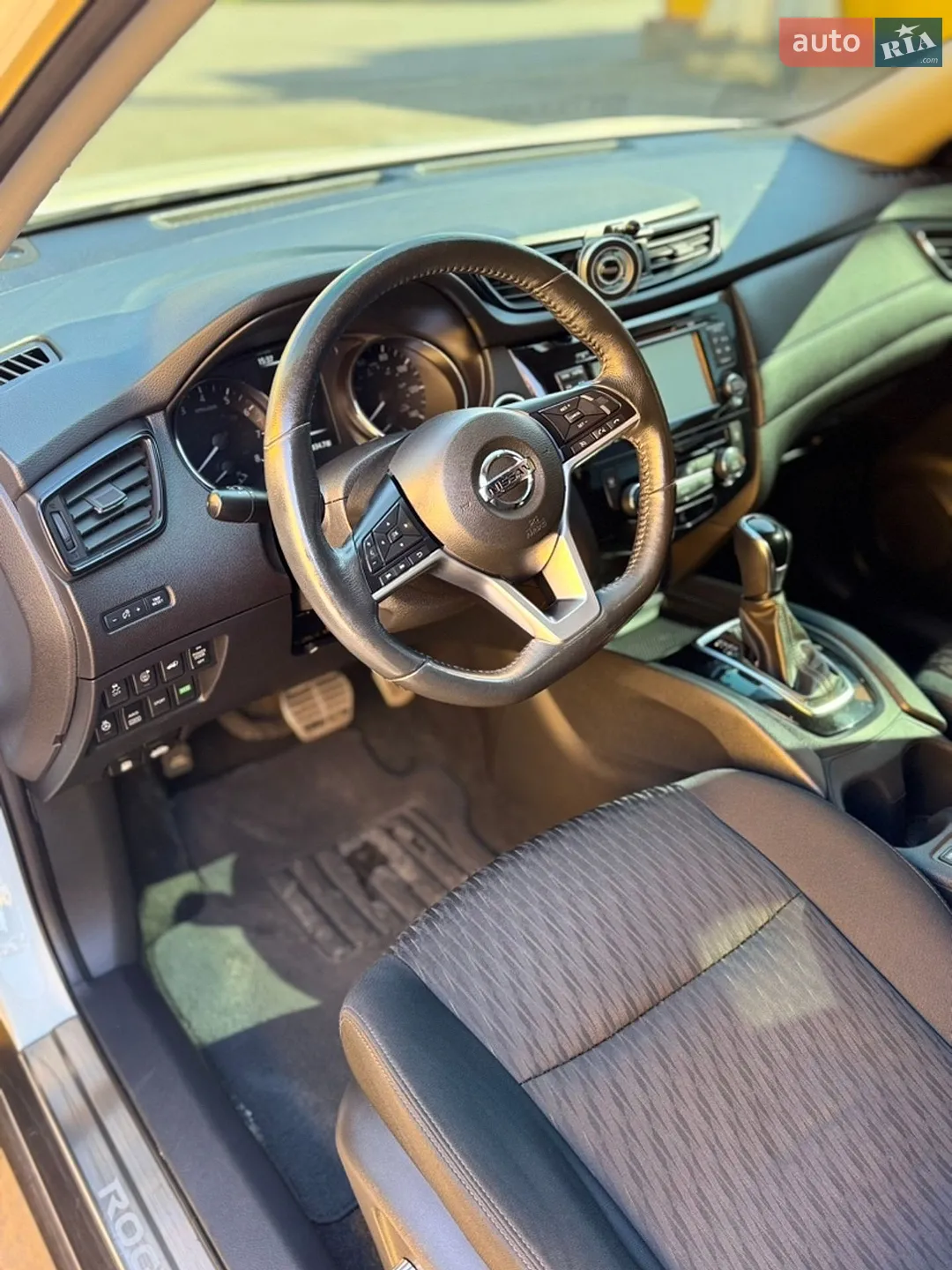 2016 Nissan Rogue - мініатюра 10