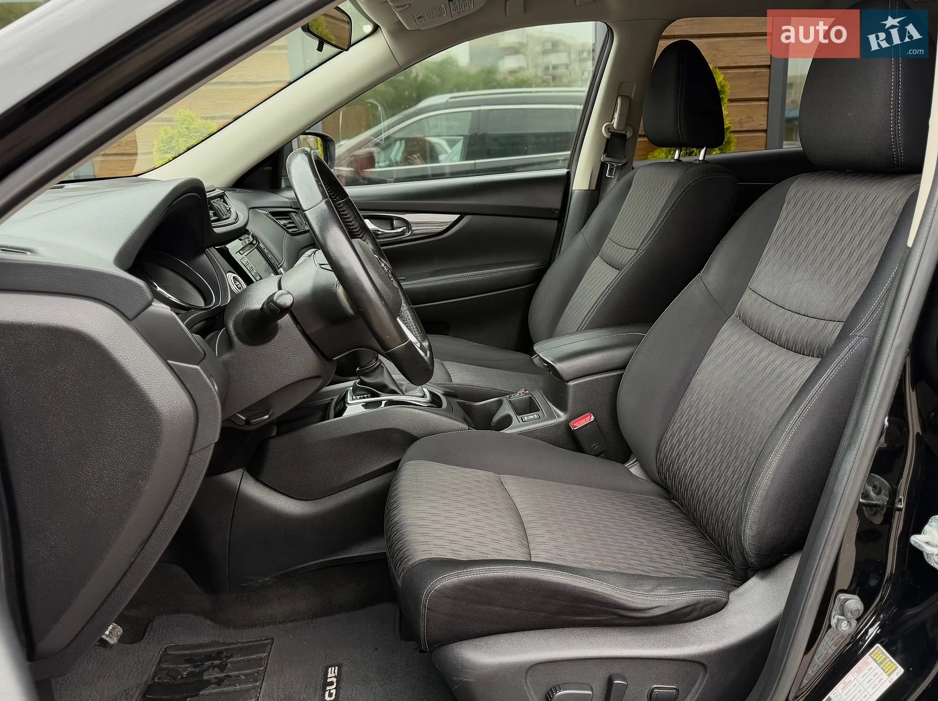 2017 Nissan Rogue - мініатюра 29