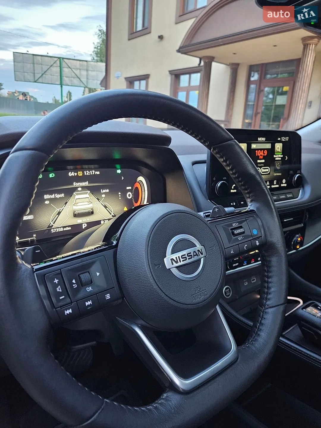 2021 Nissan Rogue - мініатюра 17