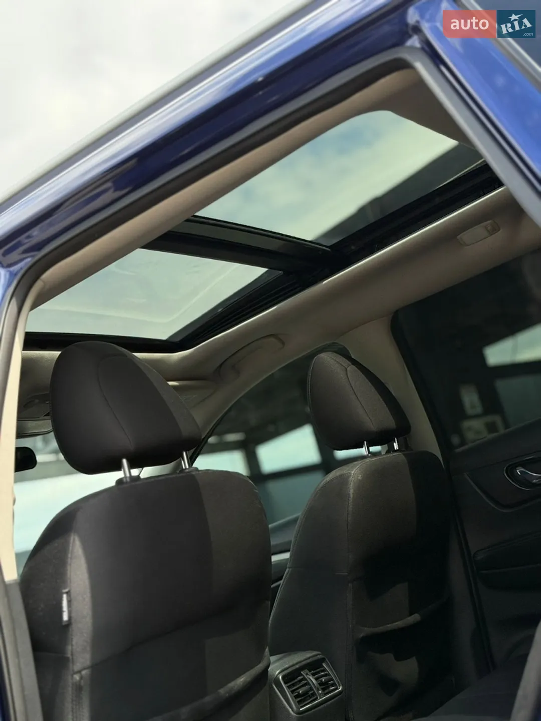 2018 Nissan Rogue - мініатюра 12