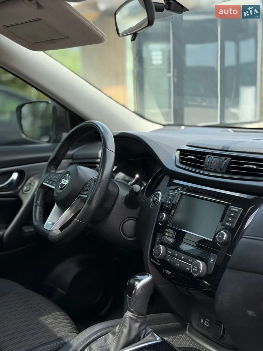 2018 Nissan Rogue - мініатюра 17