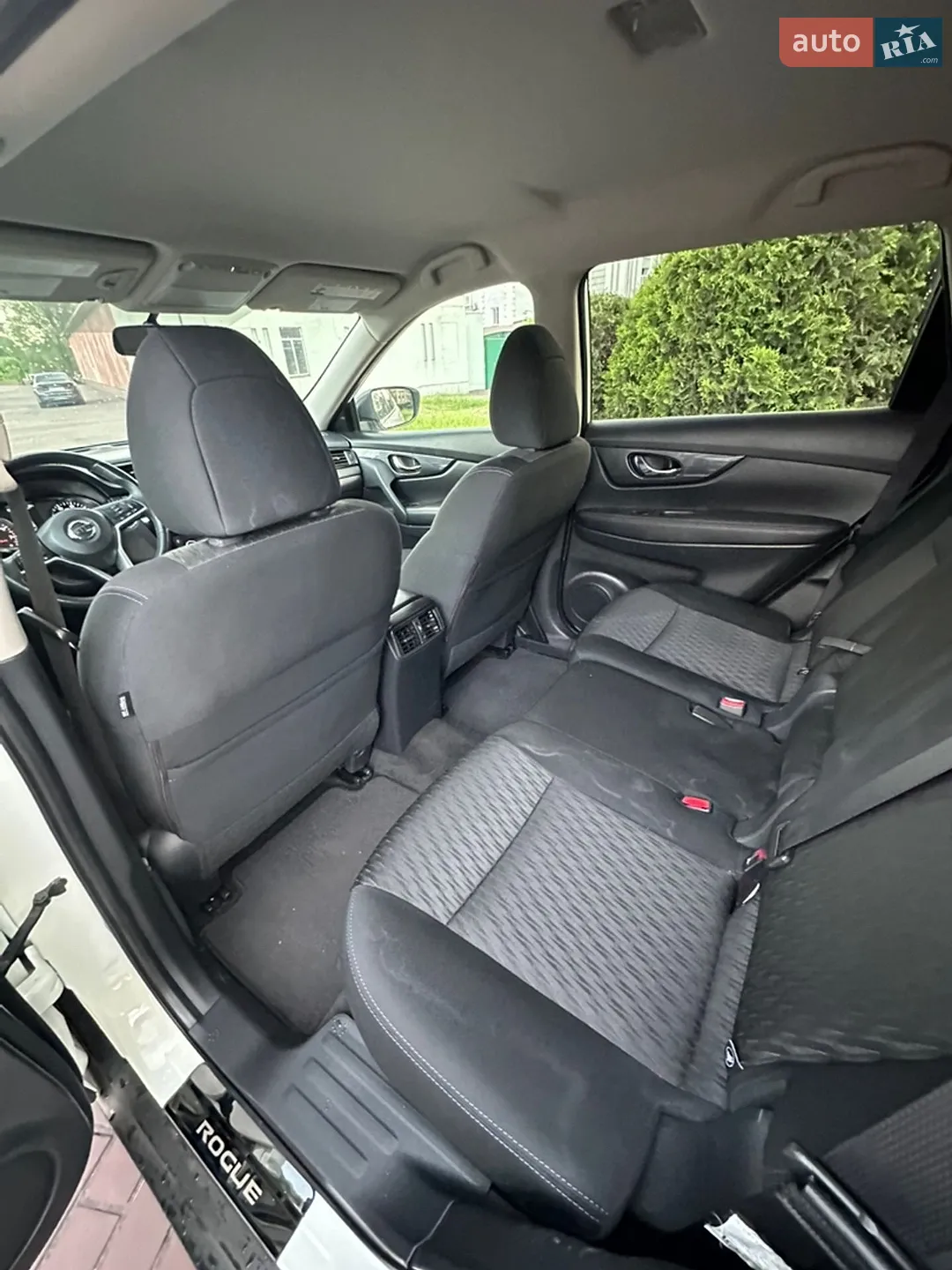 2016 Nissan Rogue - мініатюра 15