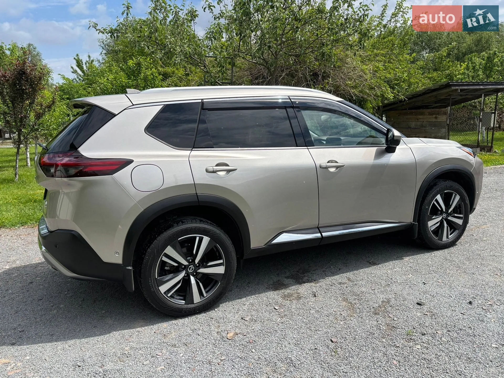 2021 Nissan Rogue - мініатюра 8