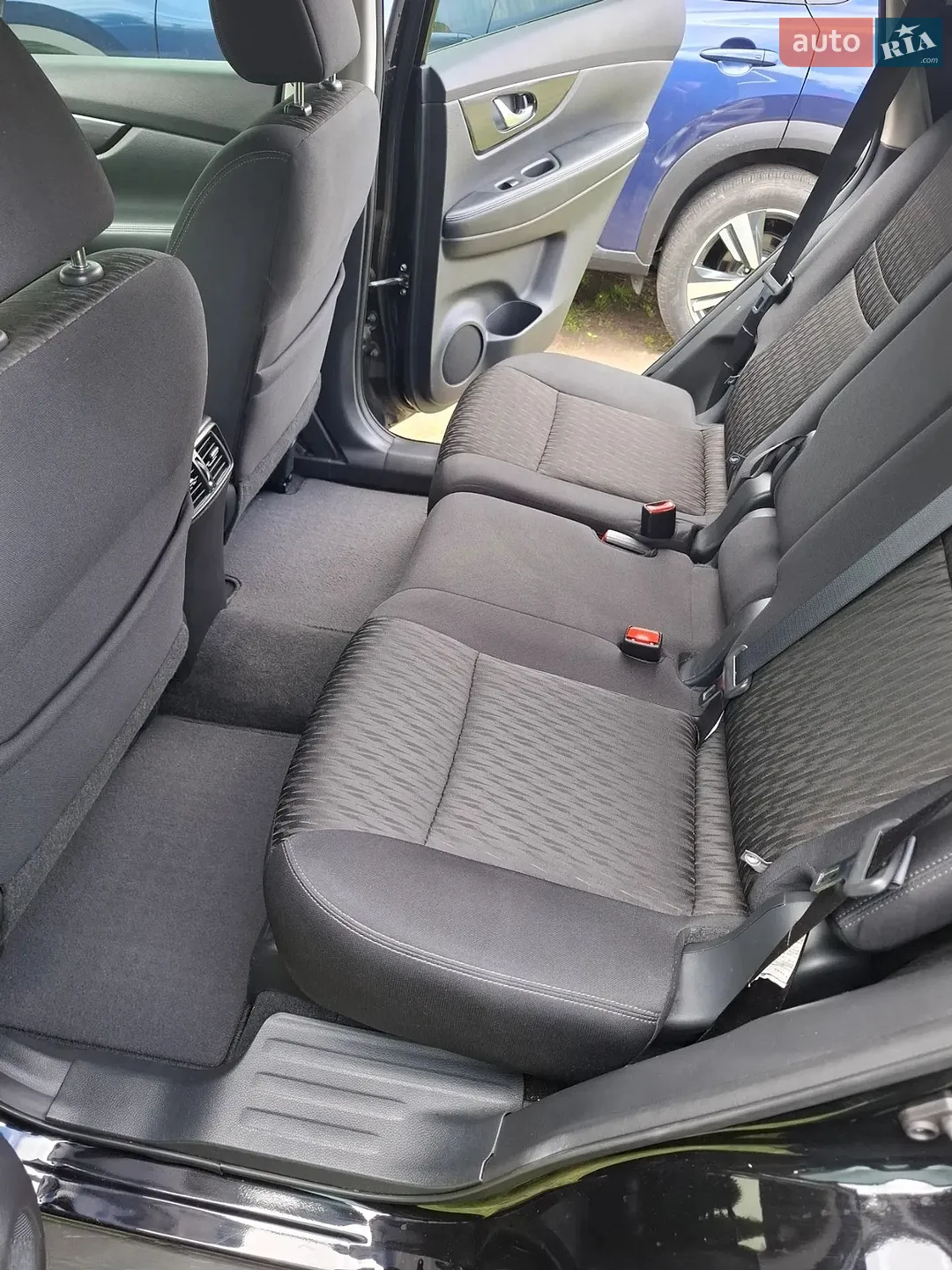 2018 Nissan Rogue - мініатюра 15