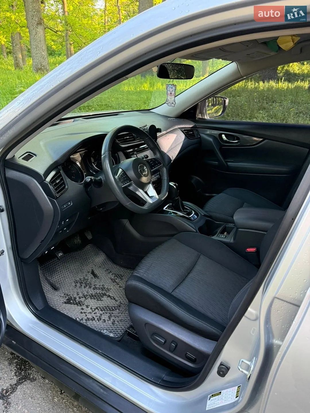 2017 Nissan Rogue - мініатюра 9