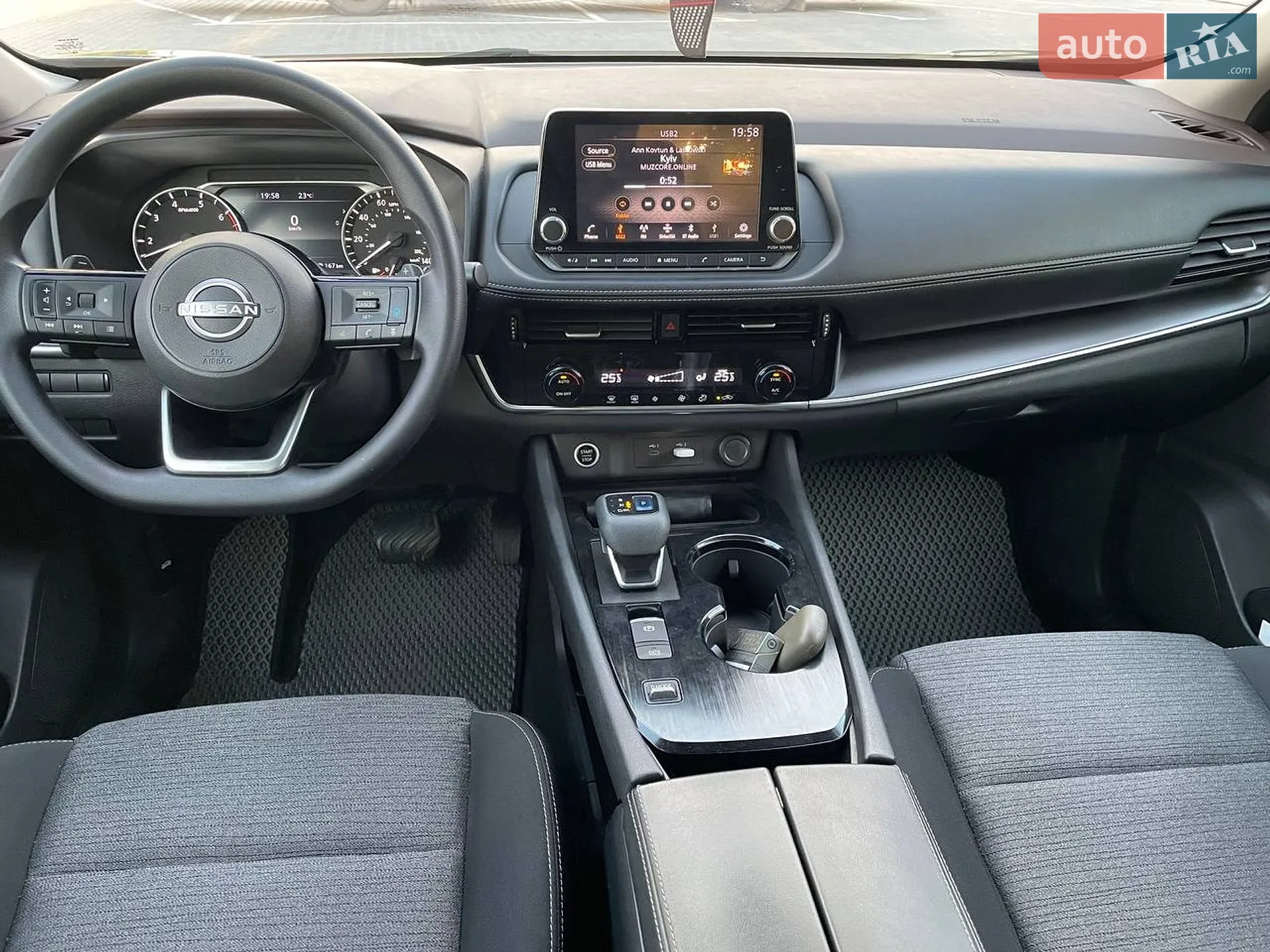 2022 Nissan Rogue - мініатюра 9