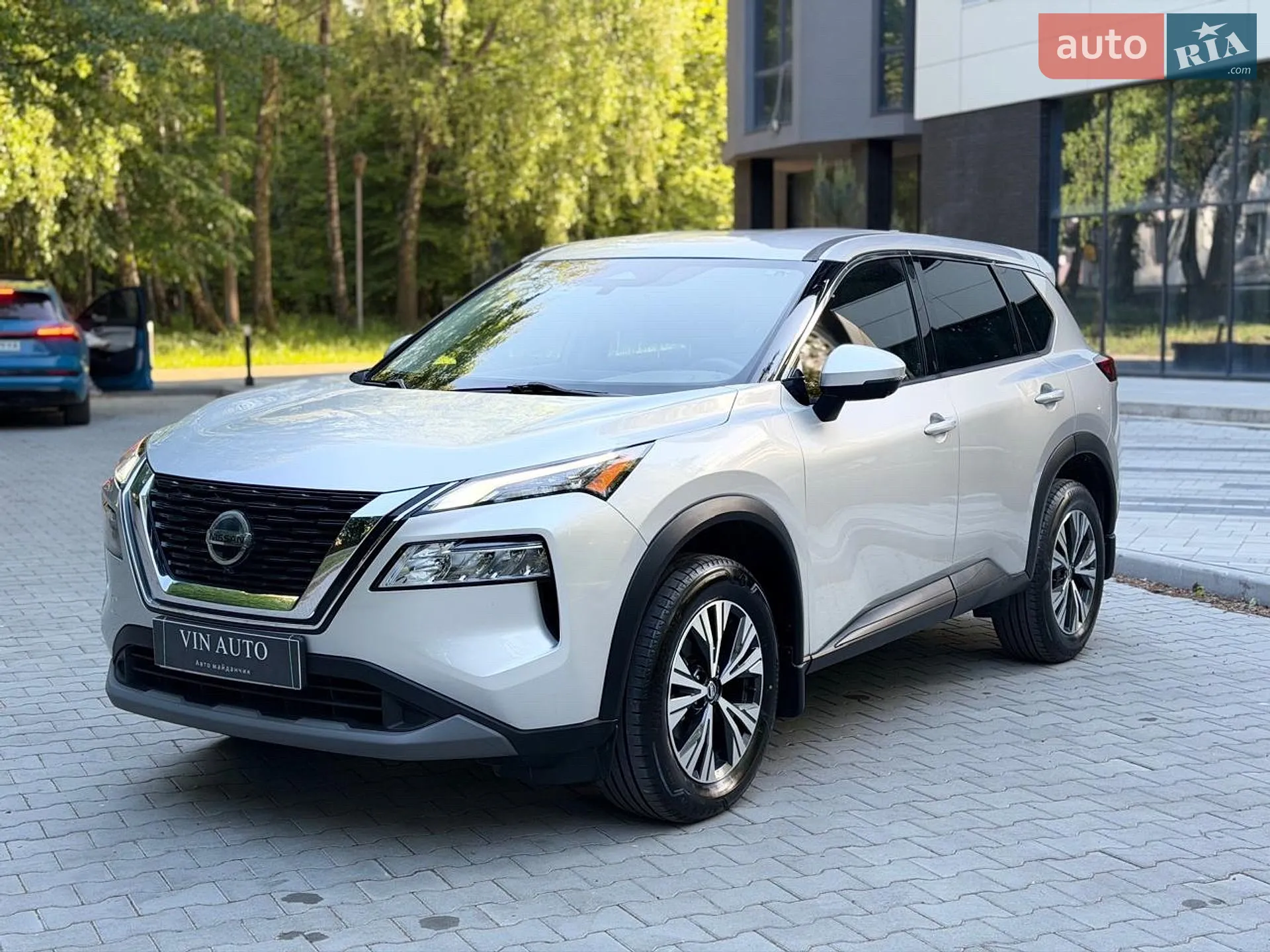 2020 Nissan Rogue - мініатюра 2