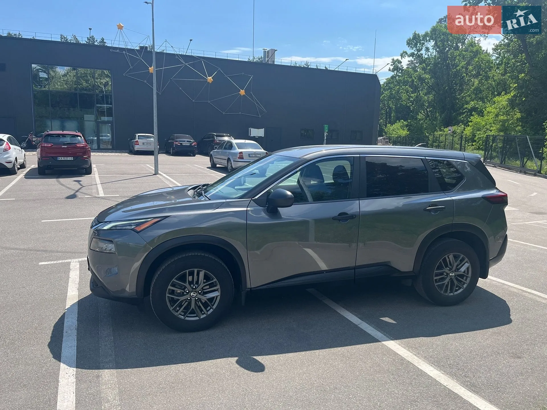 2021 Nissan Rogue - фото 1