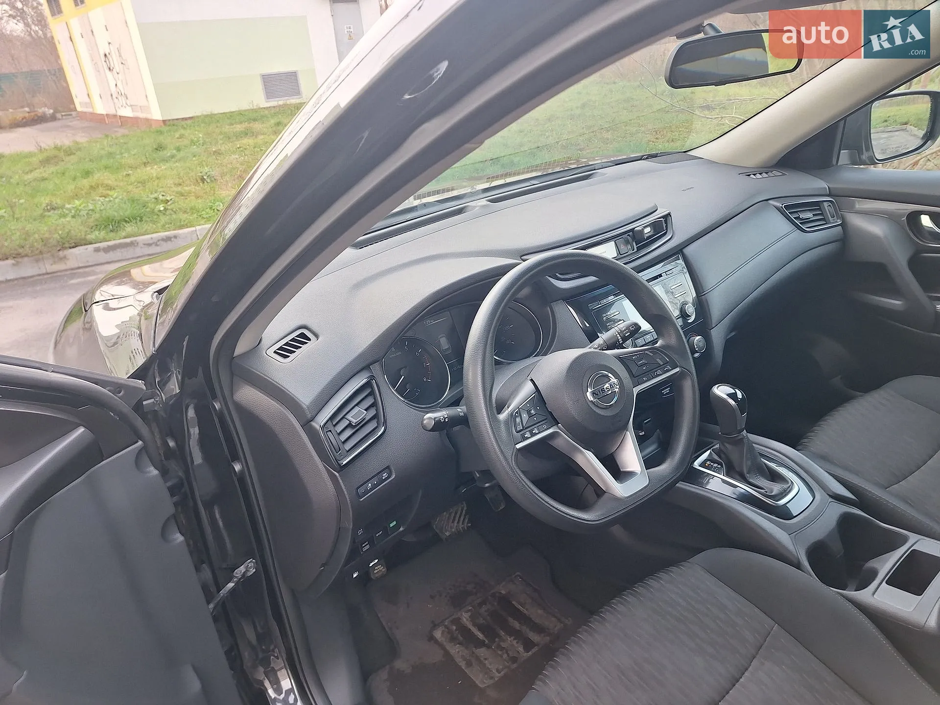 2017 Nissan Rogue - мініатюра 8