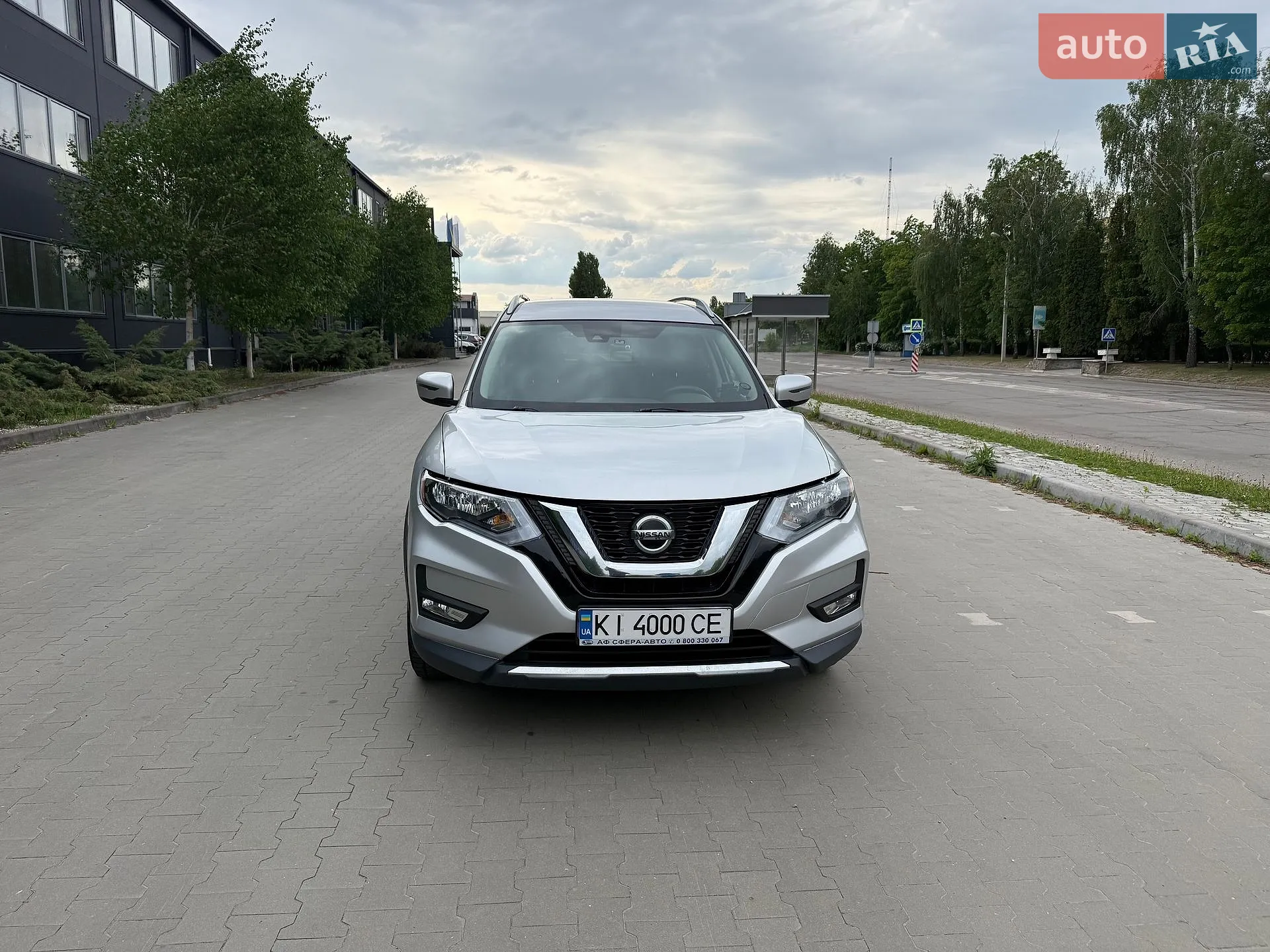 2019 Nissan Rogue - мініатюра 2