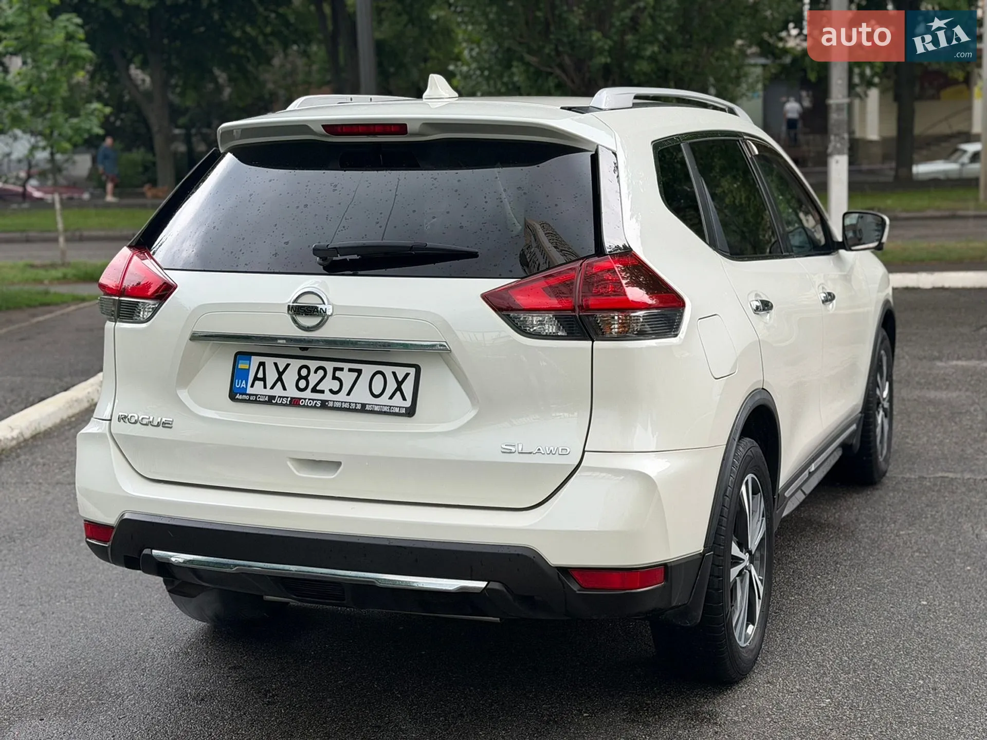 2018 Nissan Rogue - мініатюра 10