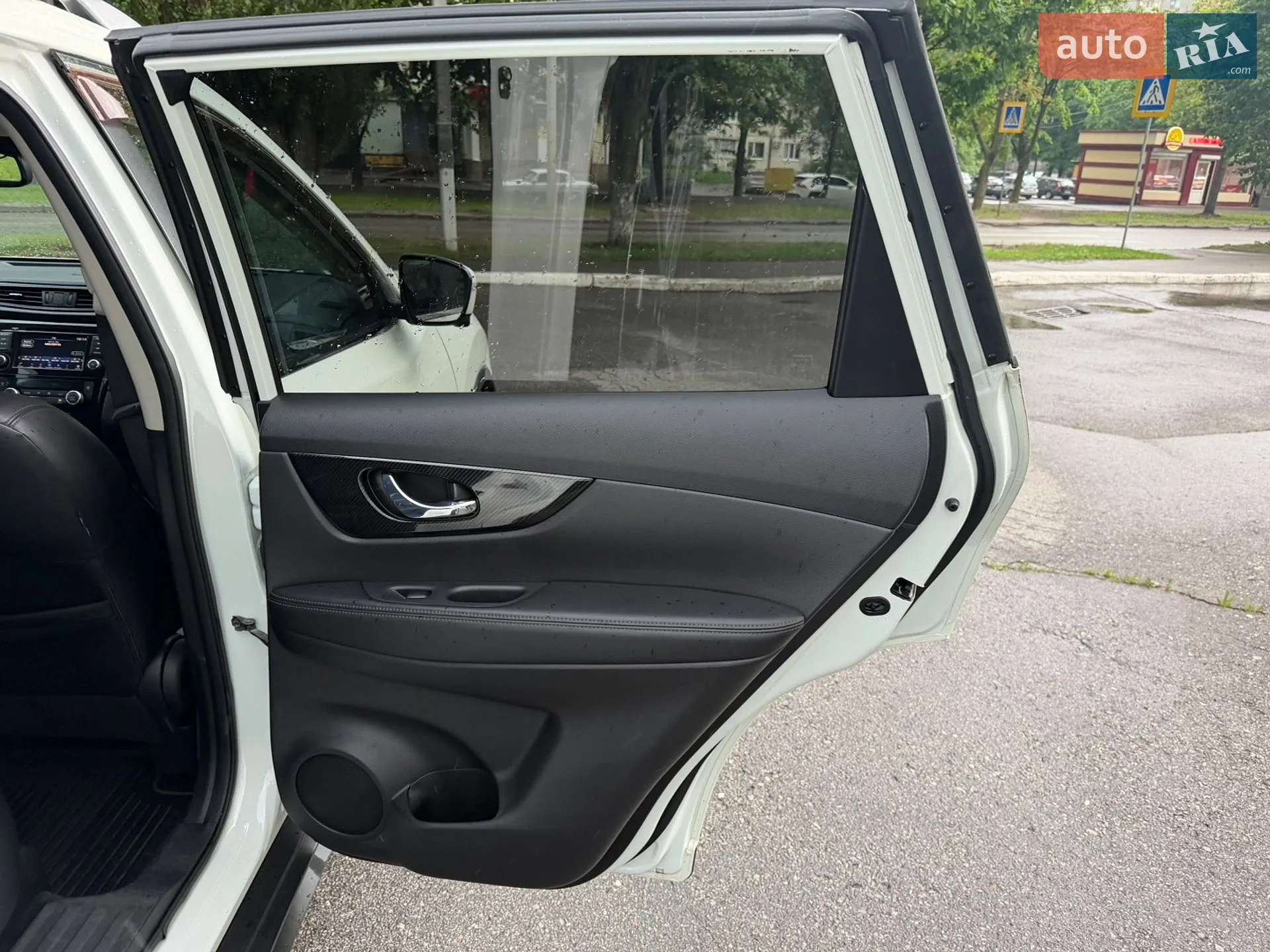2018 Nissan Rogue - мініатюра 24