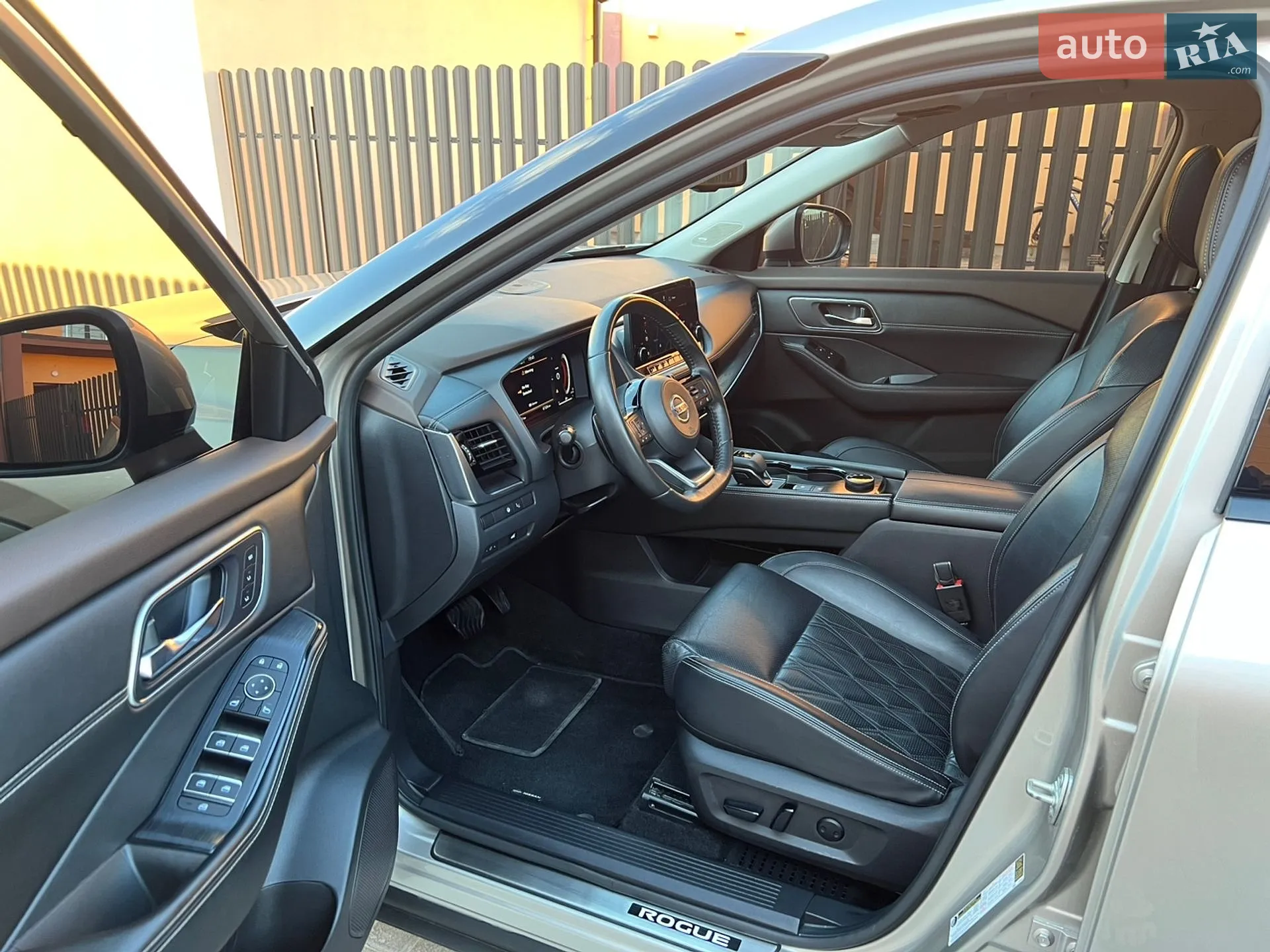 2021 Nissan Rogue - мініатюра 18