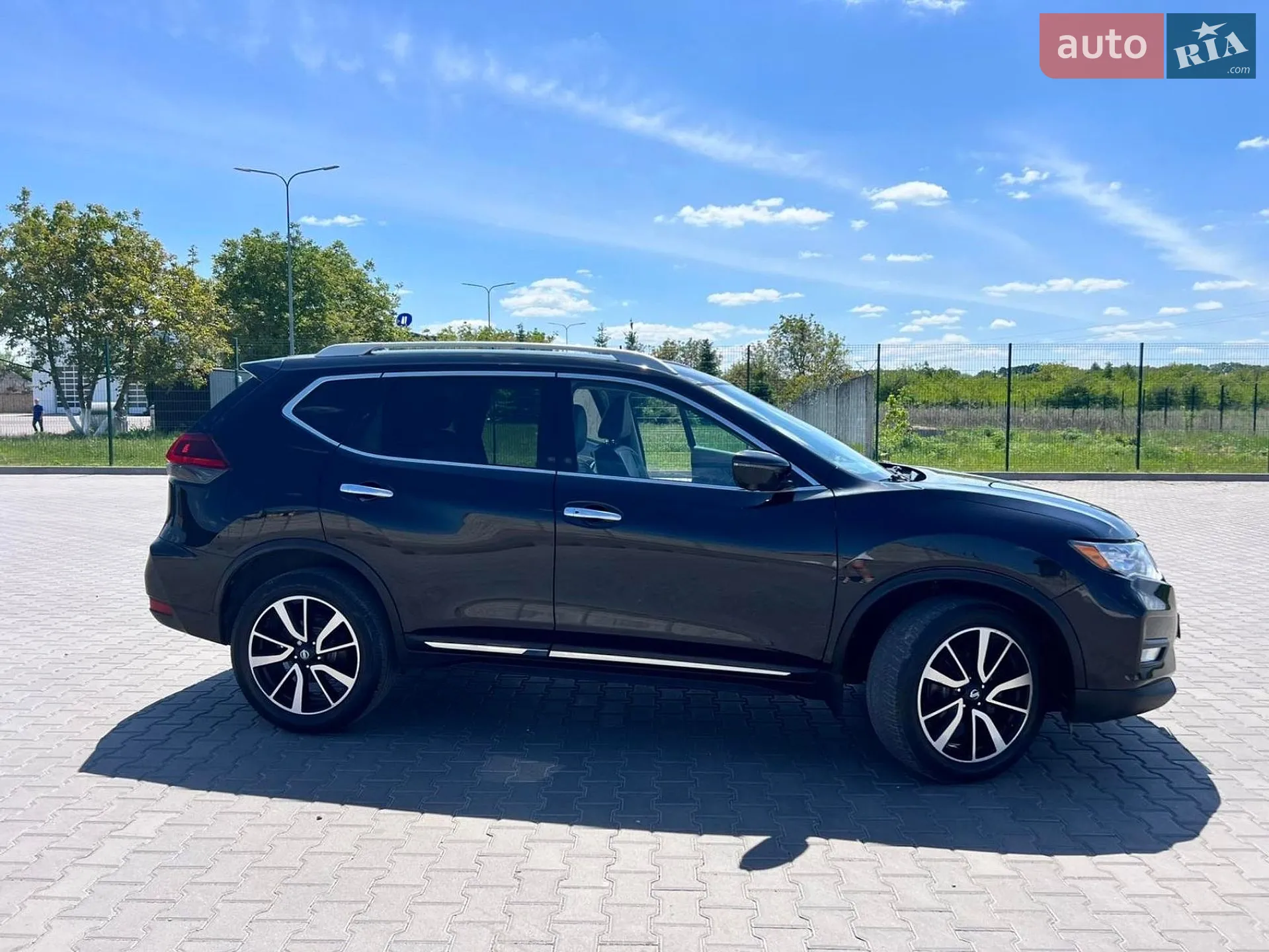 2019 Nissan Rogue - мініатюра 8