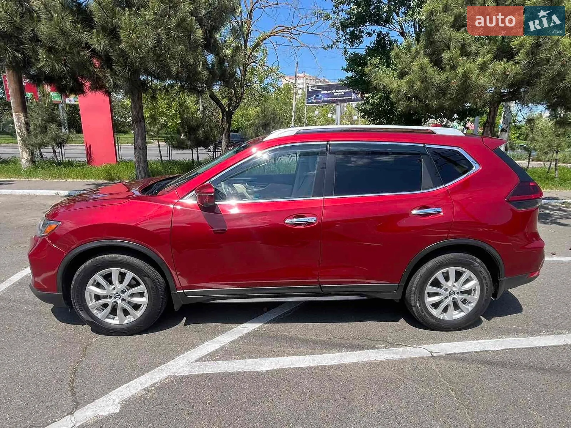 2018 Nissan Rogue - мініатюра 3