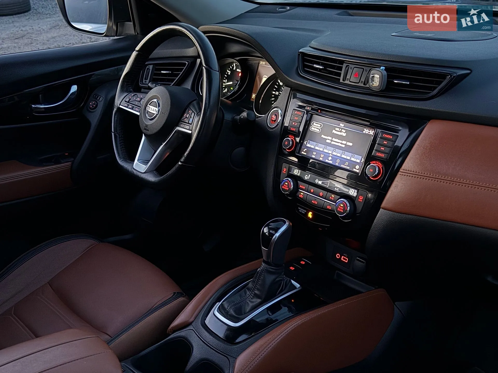 2018 Nissan Rogue - мініатюра 26