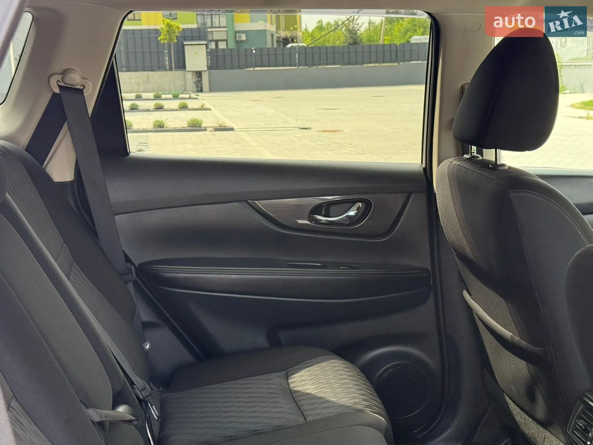 2017 Nissan Rogue - мініатюра 53