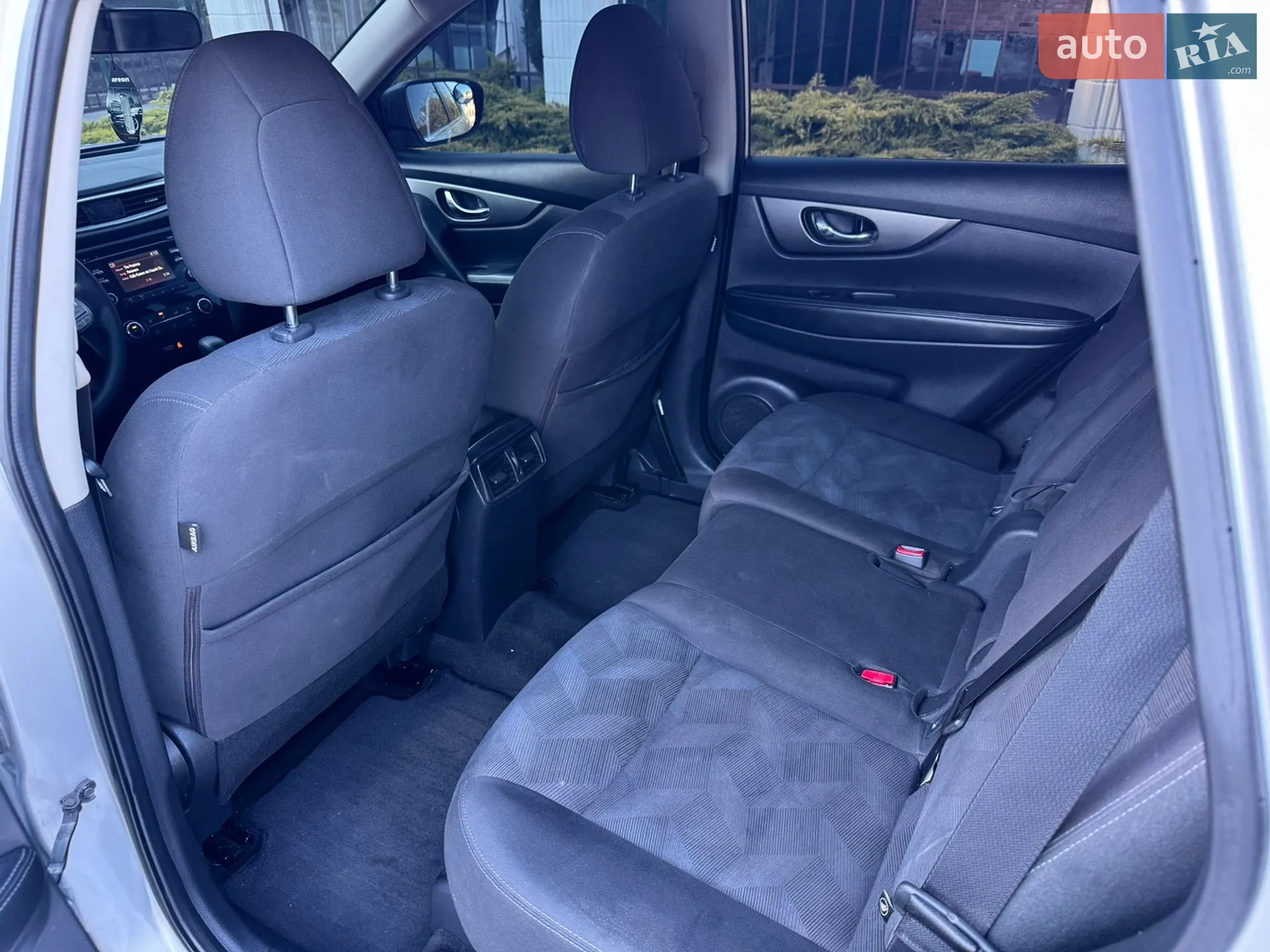 2016 Nissan Rogue - мініатюра 19
