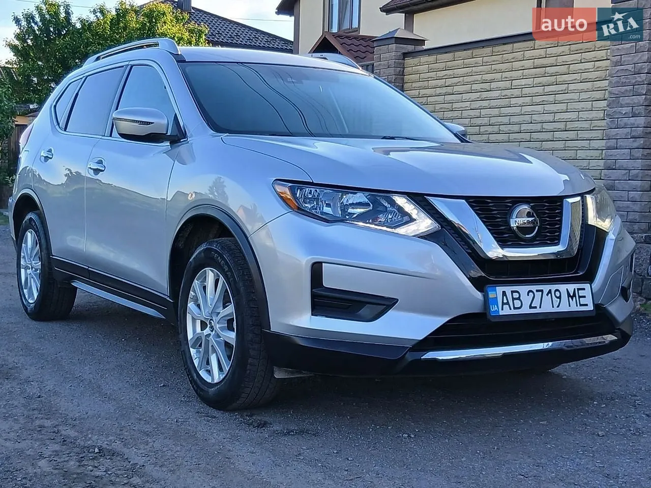 2019 Nissan Rogue - мініатюра 18