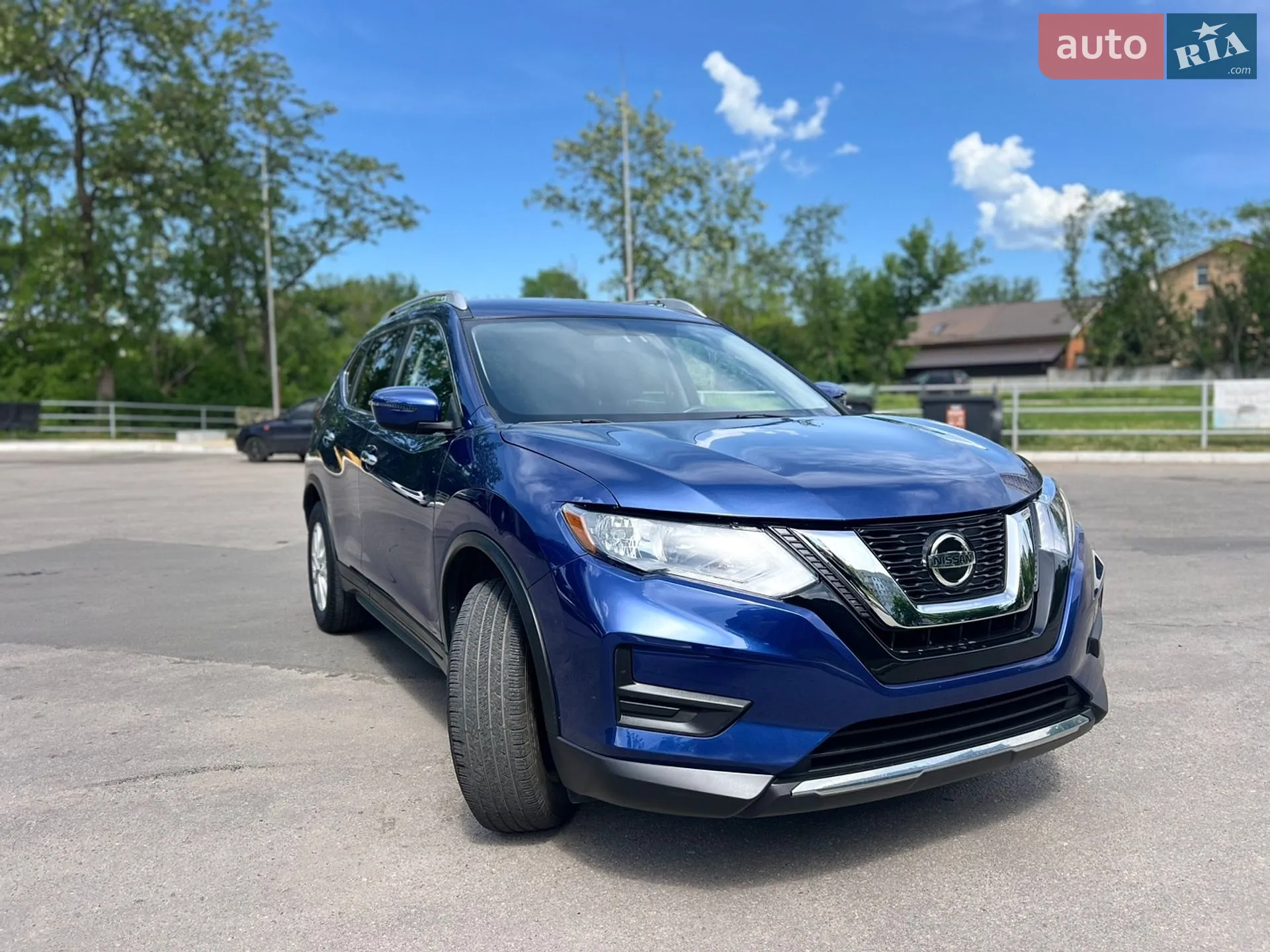 2018 Nissan Rogue - мініатюра 2