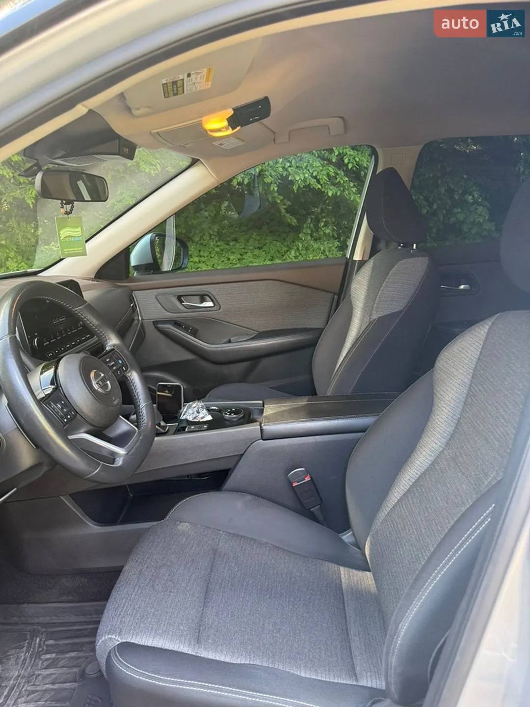 2021 Nissan Rogue - мініатюра 14