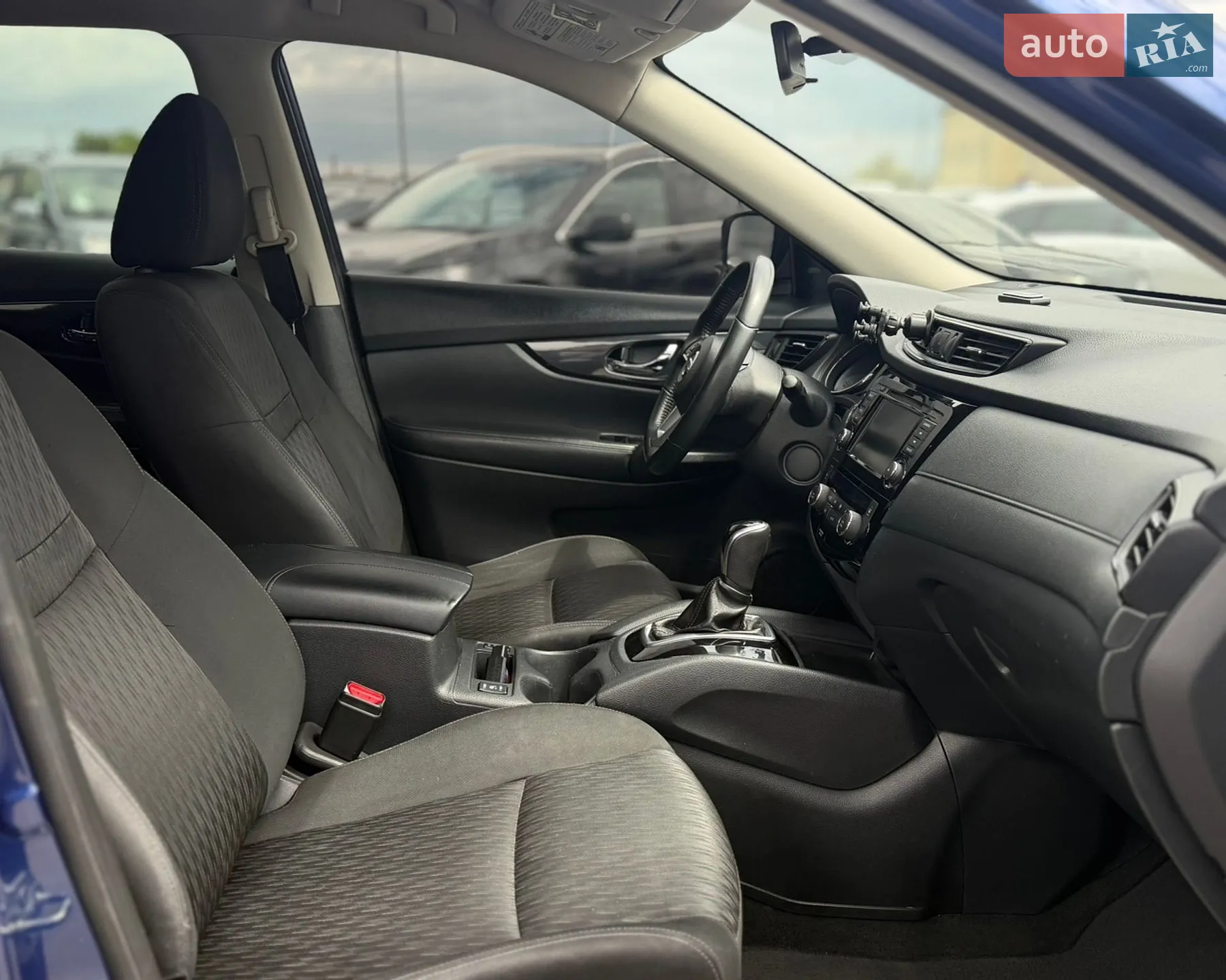 2019 Nissan Rogue - мініатюра 18