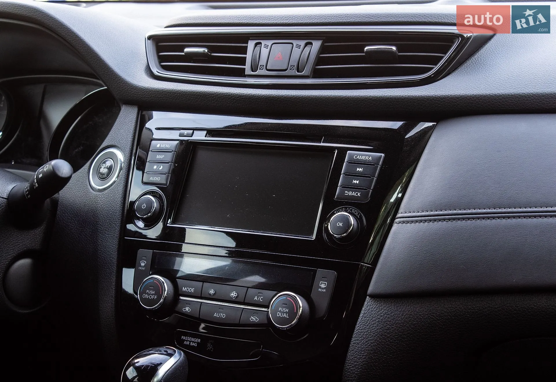 2019 Nissan Rogue - мініатюра 23