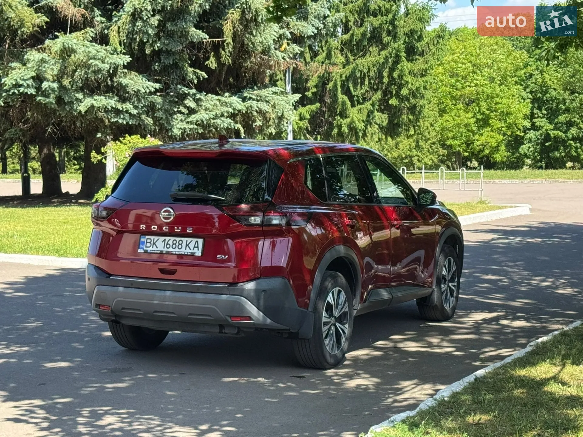 2021 Nissan Rogue - мініатюра 4
