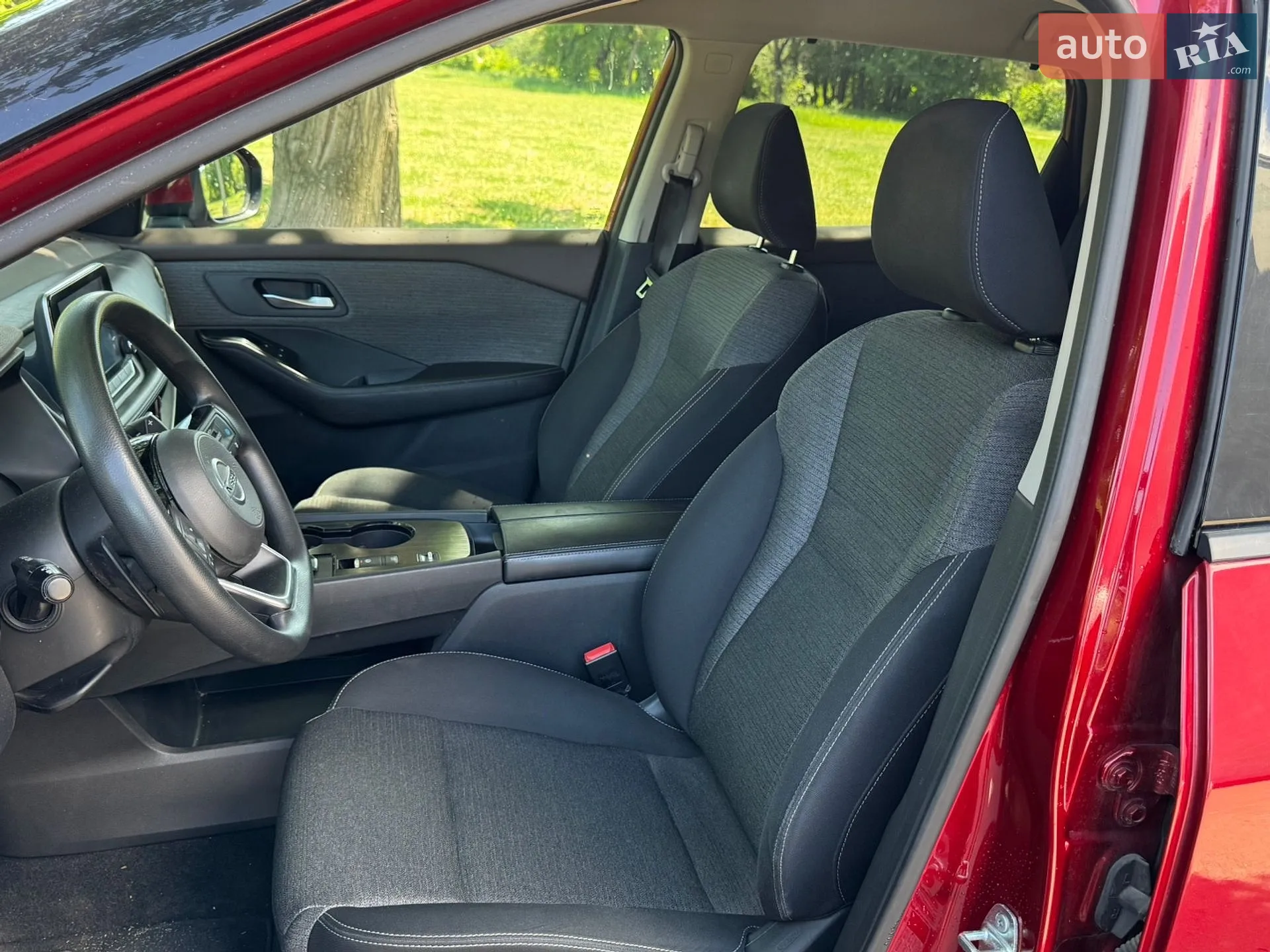 2021 Nissan Rogue - мініатюра 13