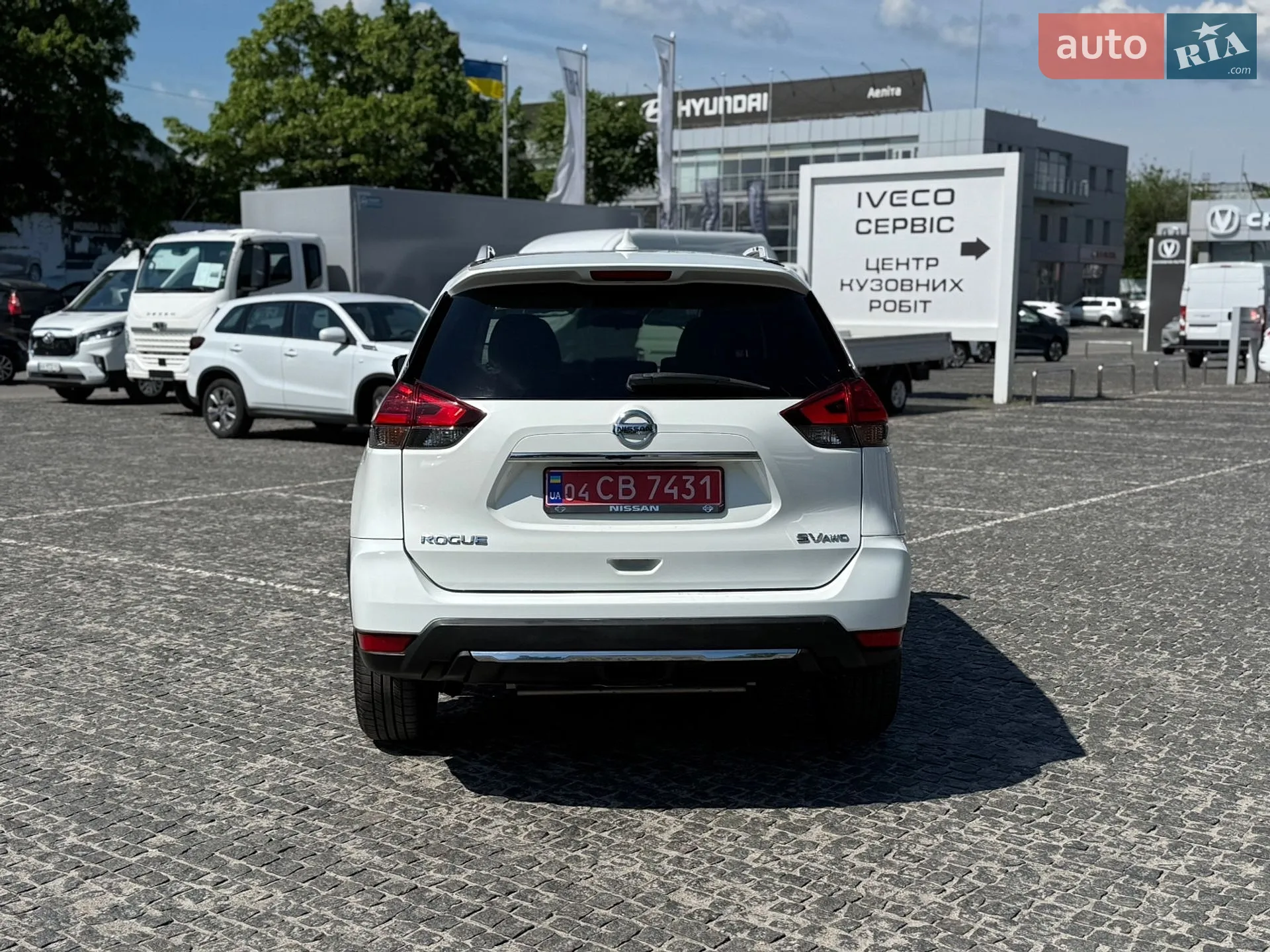 2017 Nissan Rogue - мініатюра 13
