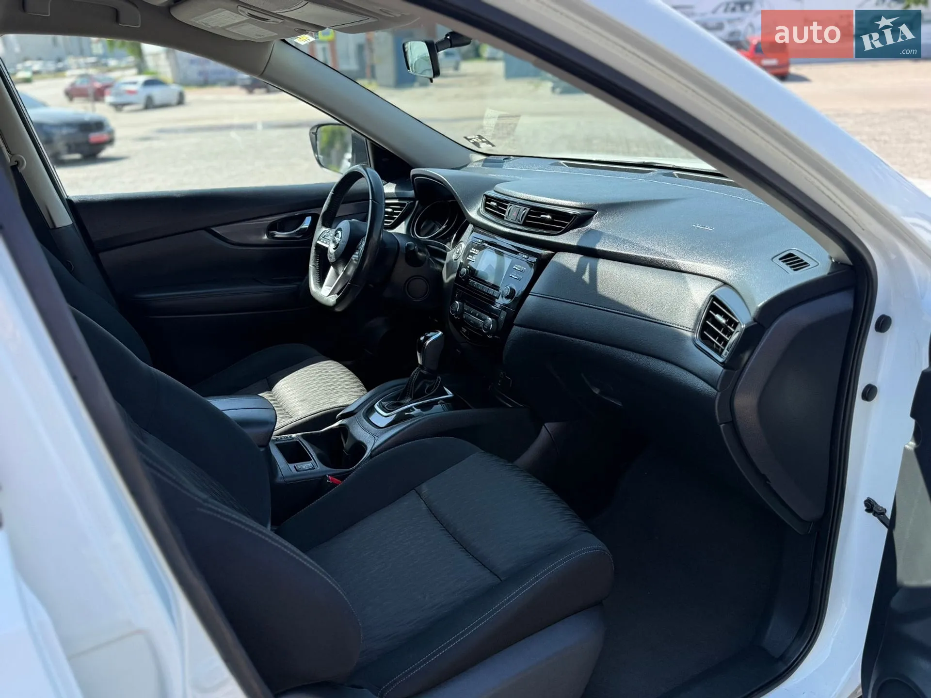 2017 Nissan Rogue - мініатюра 22