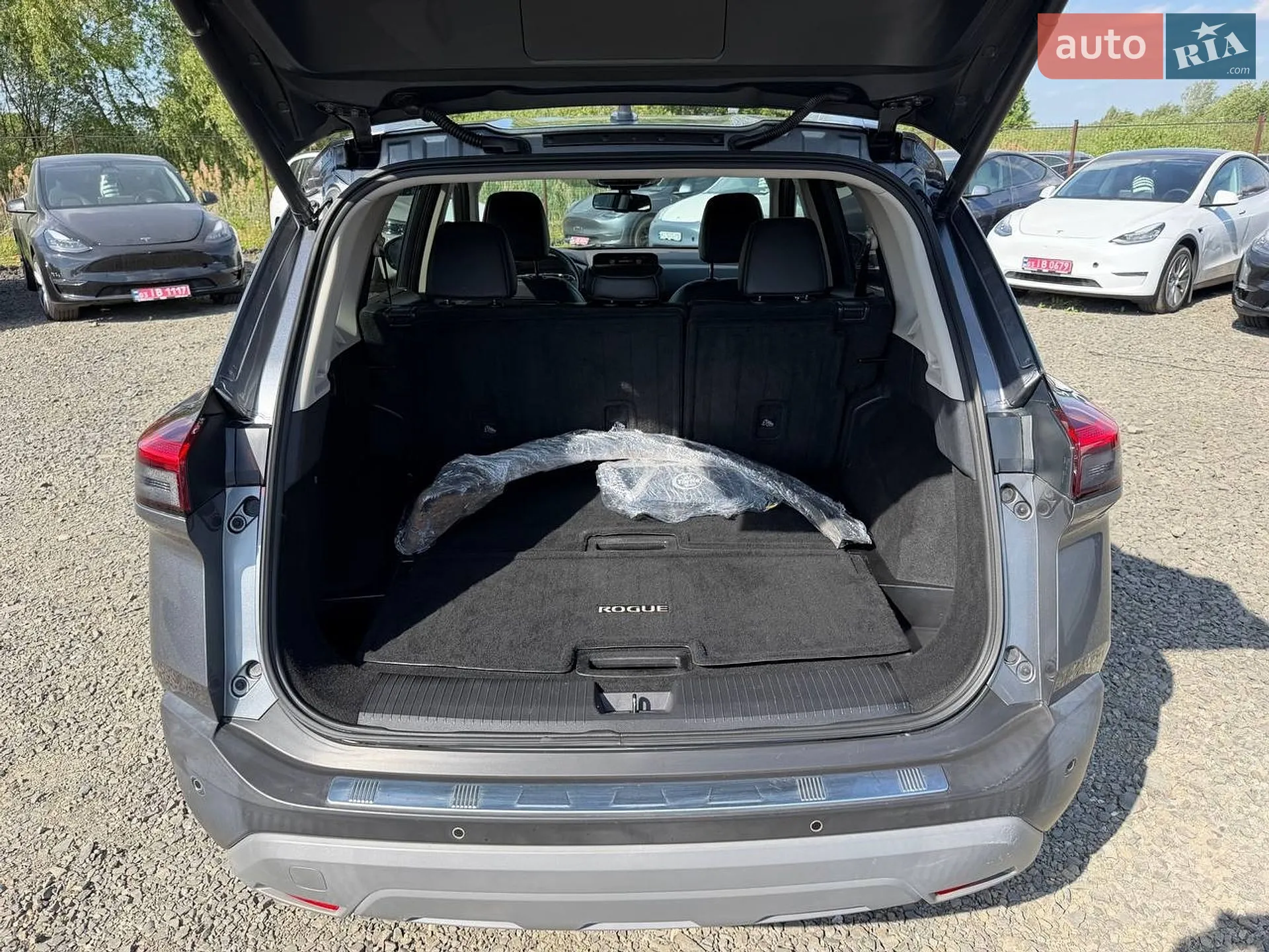 2021 Nissan Rogue - мініатюра 11