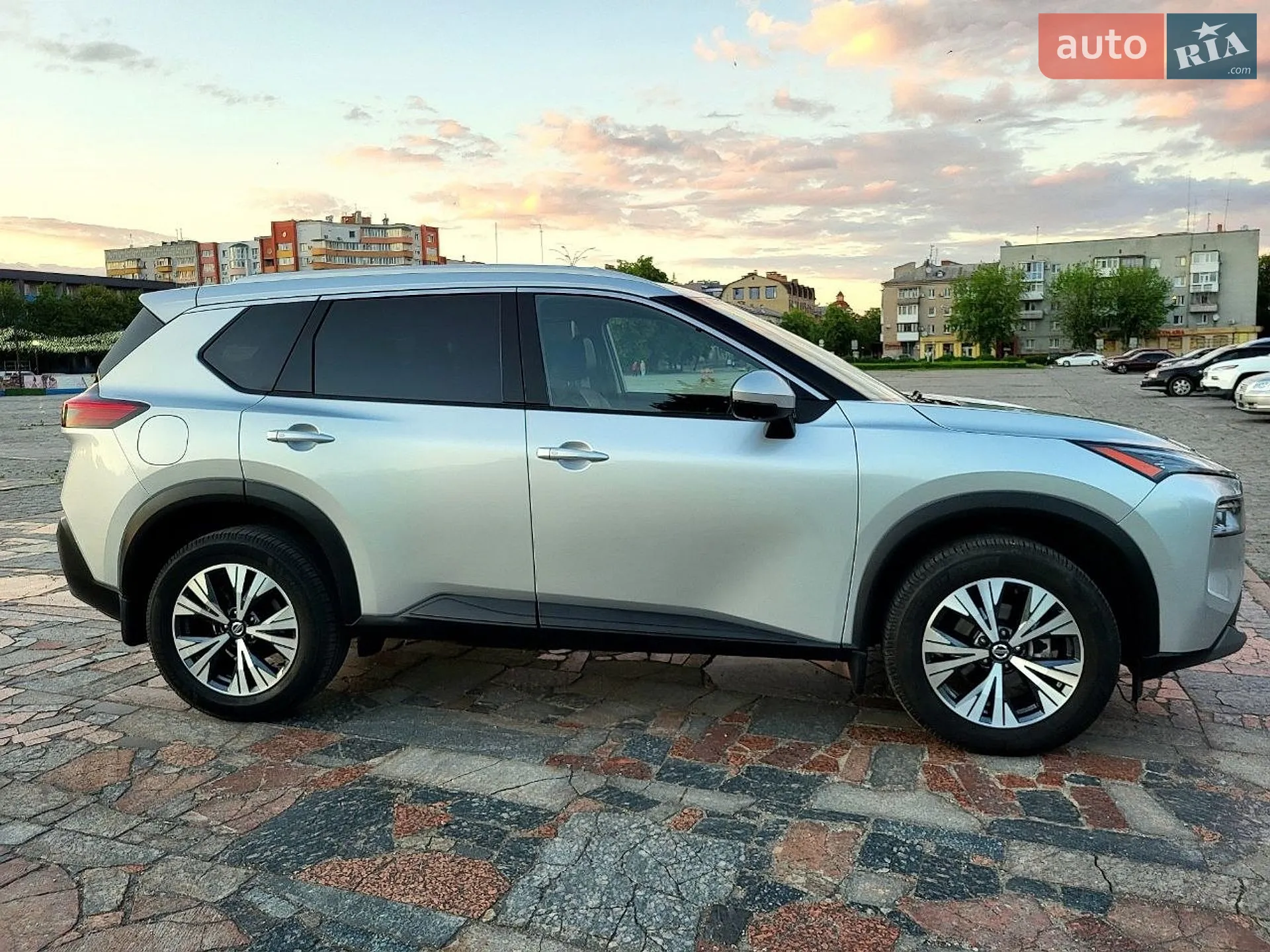 2021 Nissan Rogue - мініатюра 19