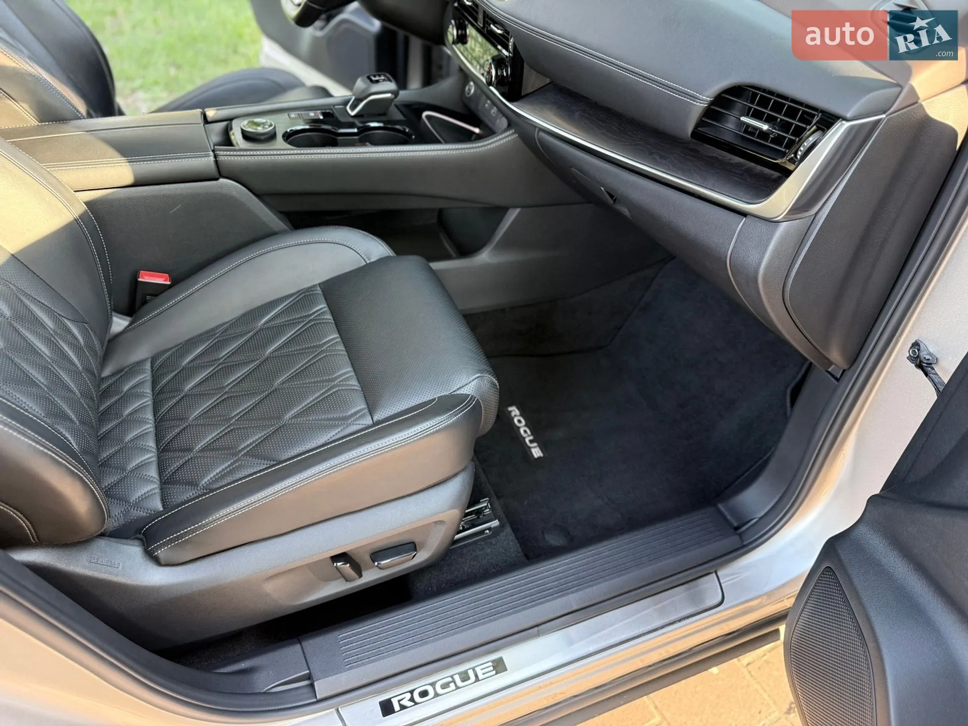 2021 Nissan Rogue - мініатюра 39