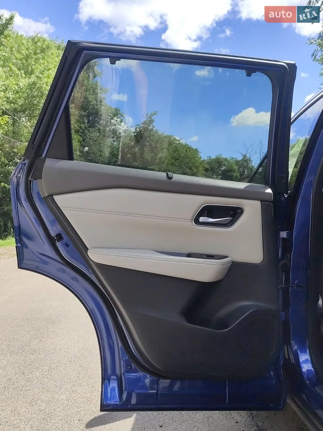 2021 Nissan Rogue - мініатюра 13