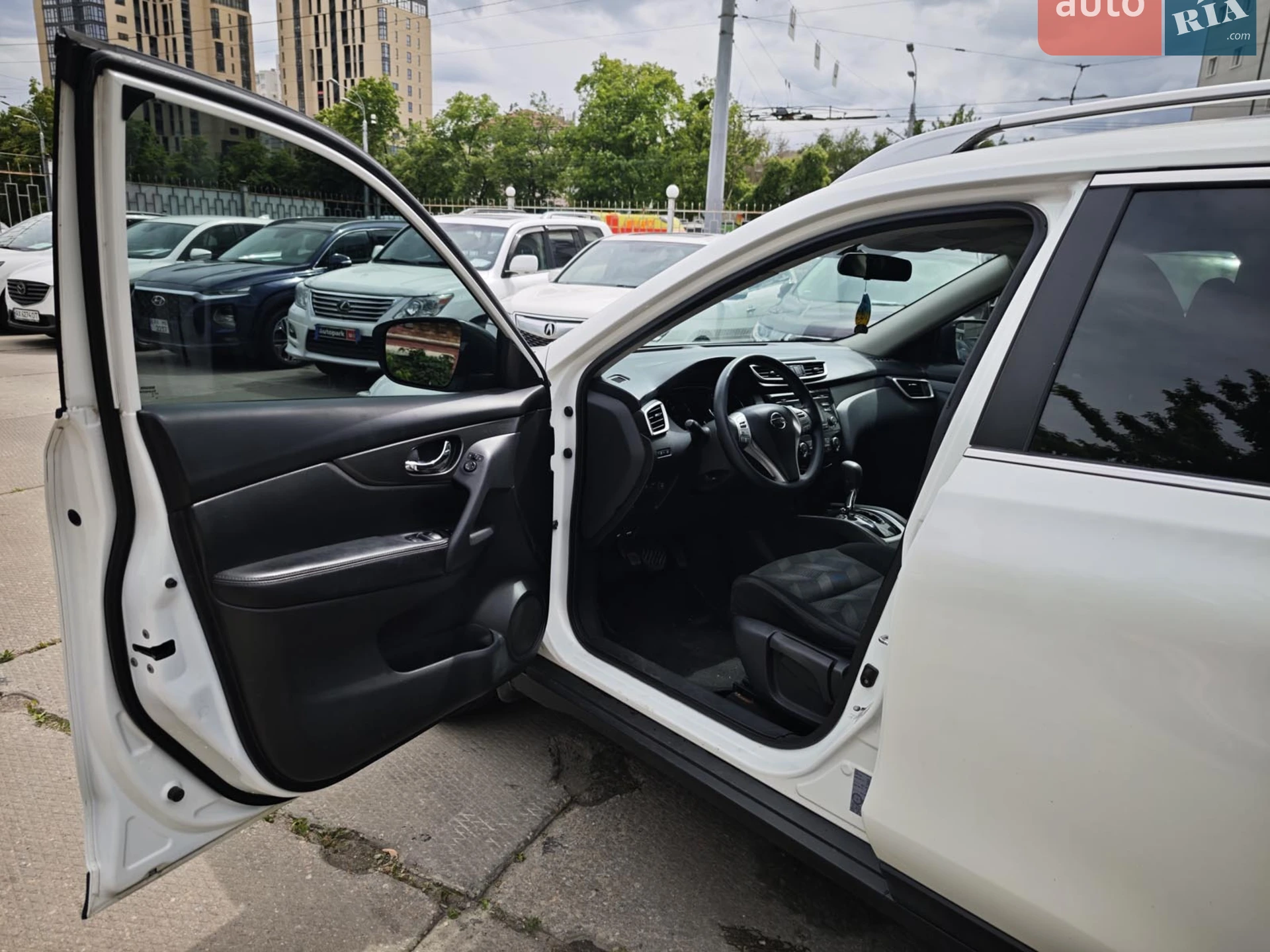 2015 Nissan Rogue - мініатюра 20