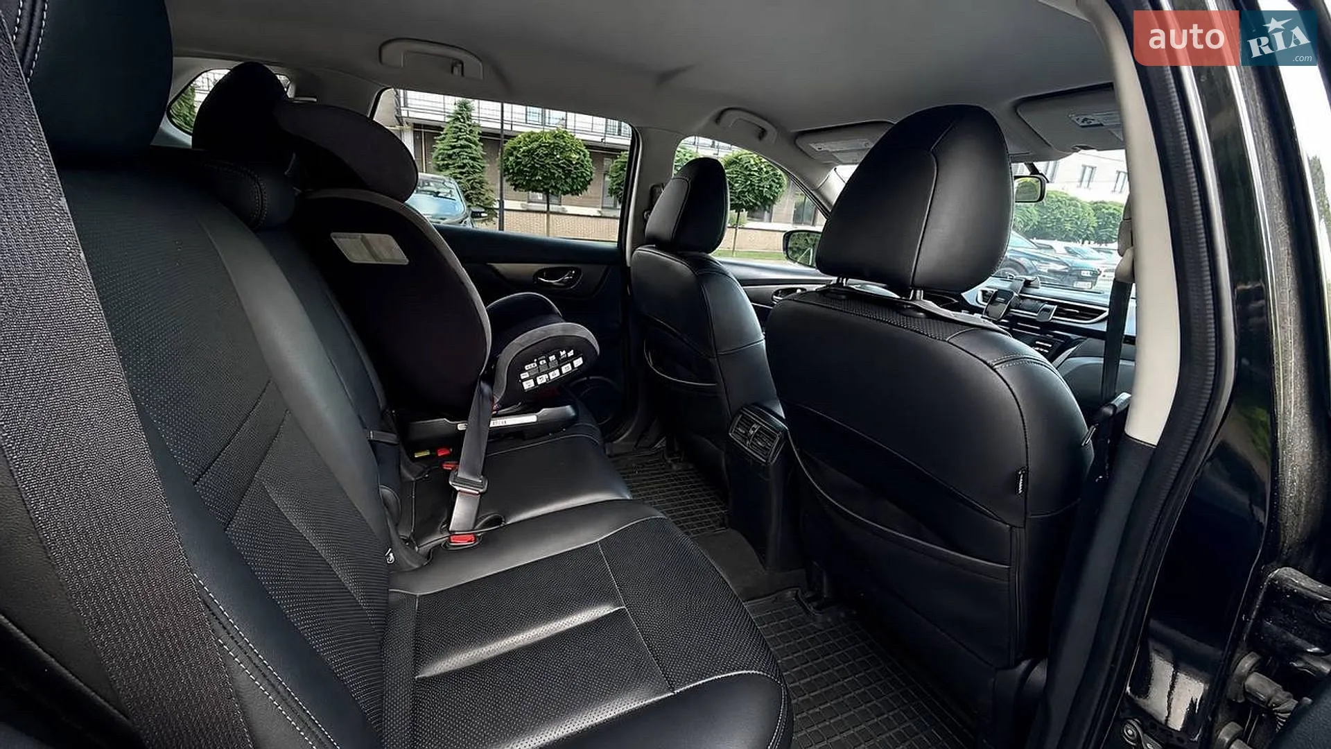 2016 Nissan Rogue - мініатюра 15