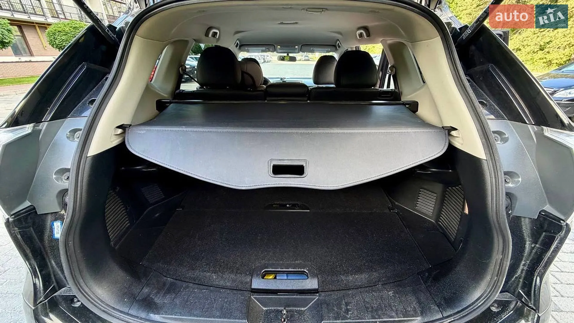 2016 Nissan Rogue - мініатюра 16