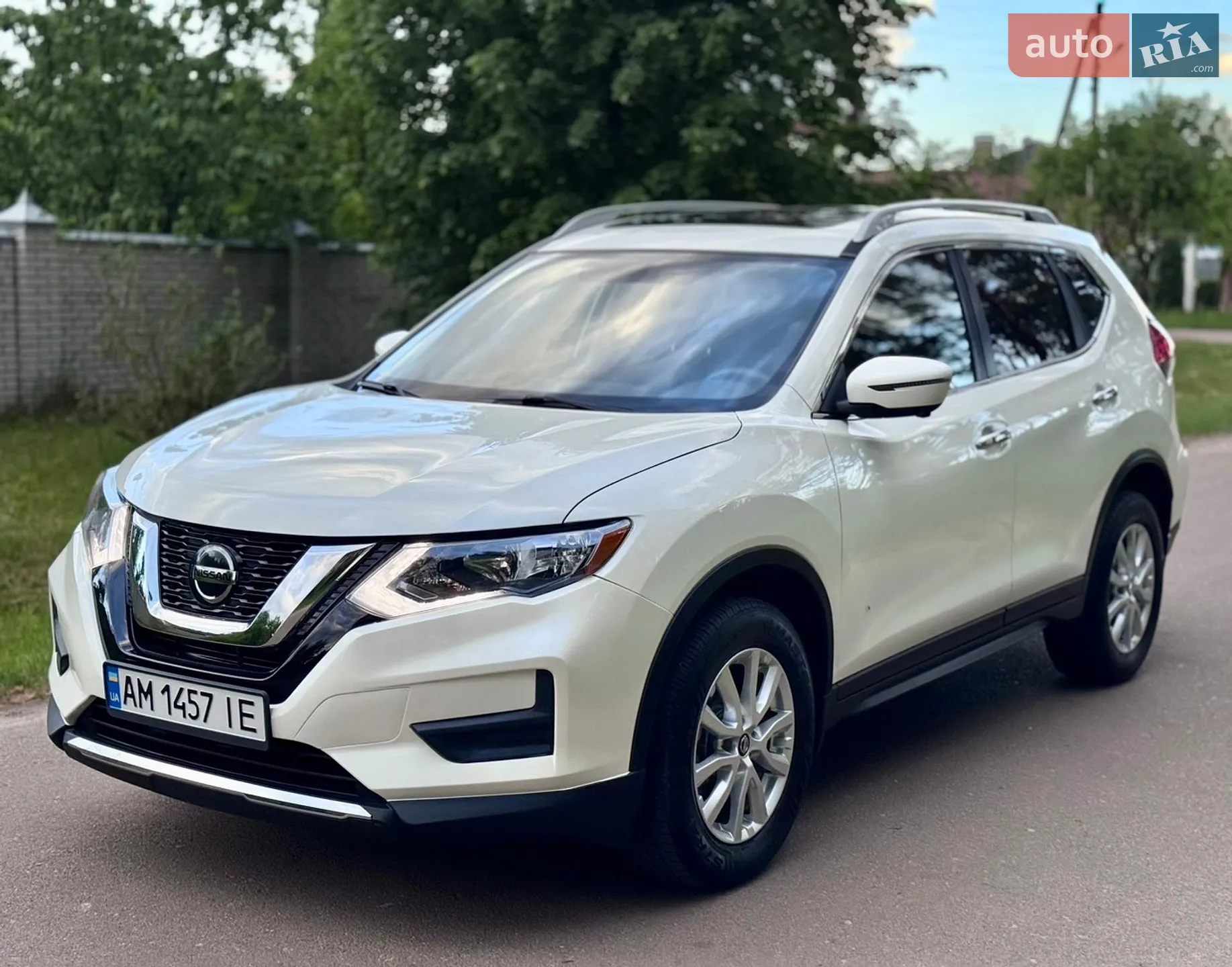 2017 Nissan Rogue - мініатюра 3