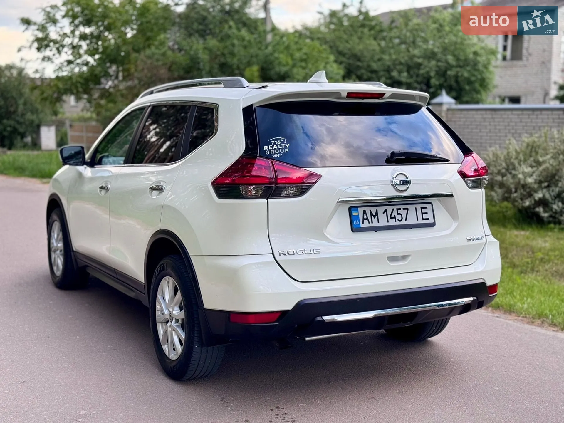 2017 Nissan Rogue - мініатюра 10