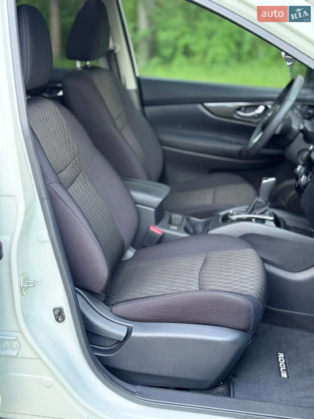 2017 Nissan Rogue - мініатюра 25
